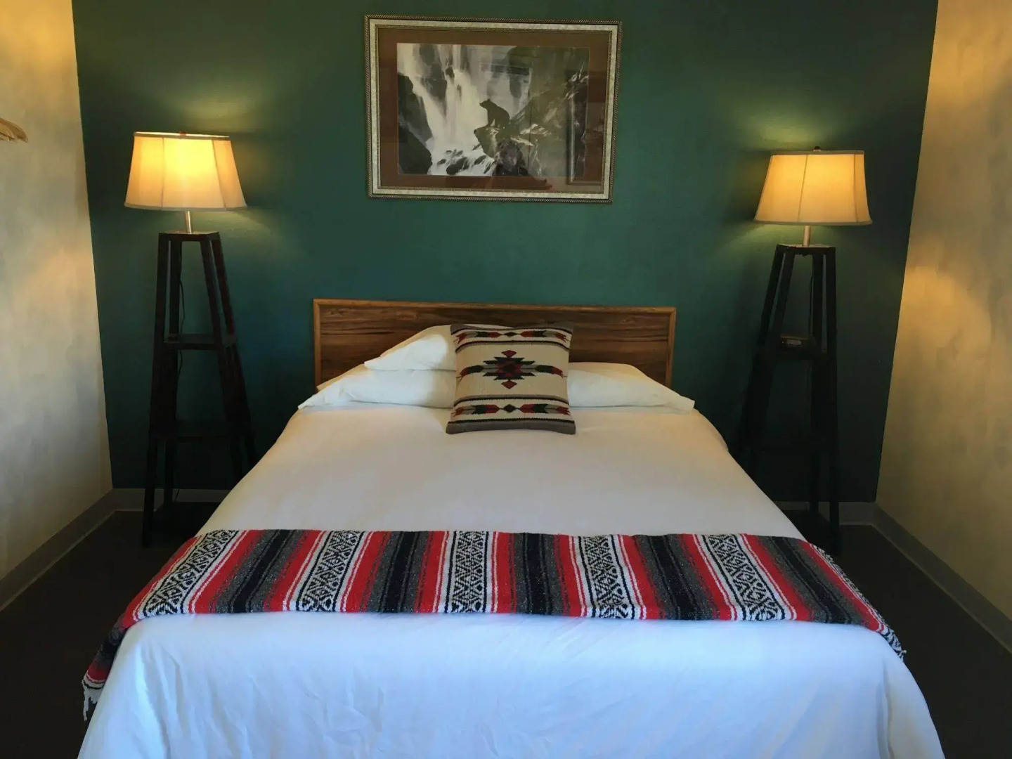 The Riverside Ranch RV Park, Motel & Campground