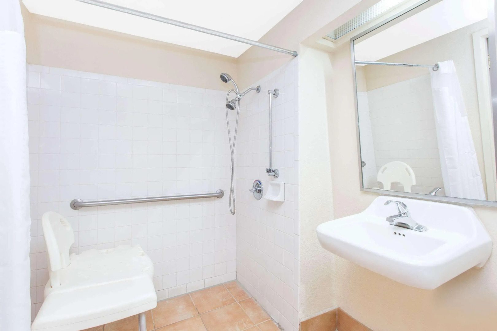 Super 8 By Wyndham Spartanburg/I-26 Exit 22