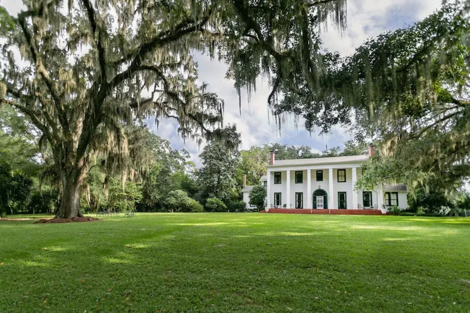 Ball House and Cottages