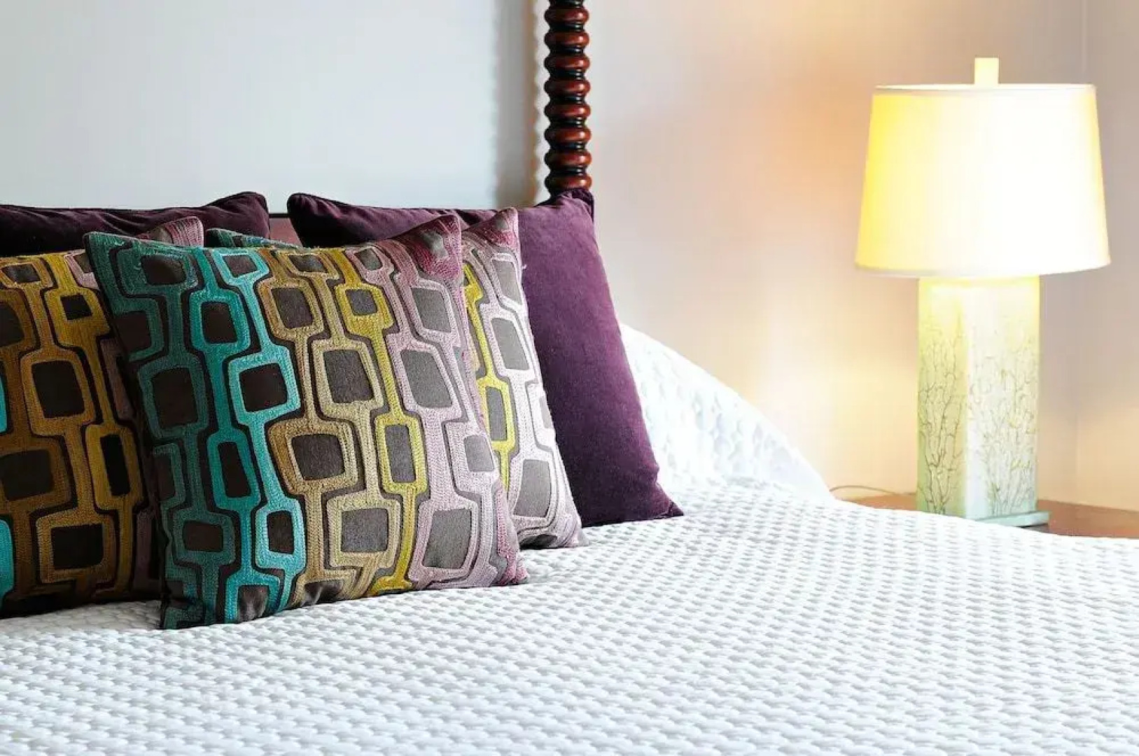 "this Beautifully Decorated 3 Bedroom 3 Bathroom Duplex Villa"