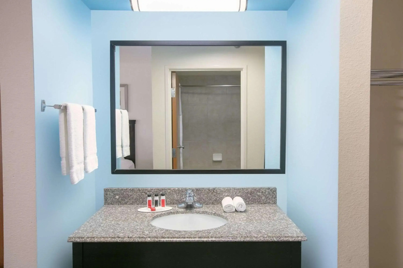 Holiday Inn Express & Suites Roswell