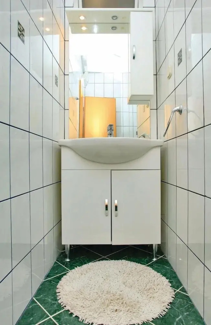 Awesome Home in Trstenik With Wifi and 4 Bedrooms