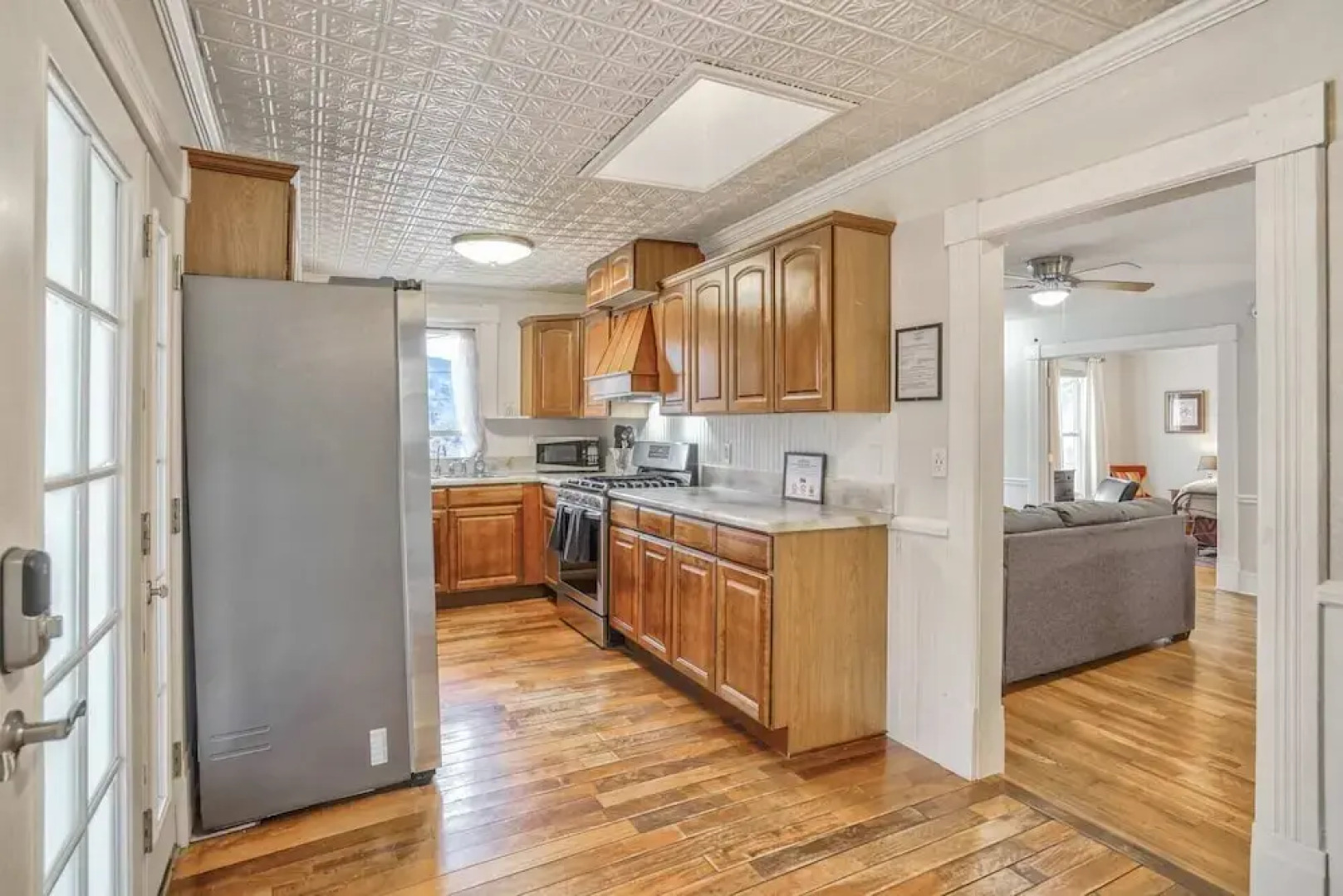 1BR Quiet Neighborhood & Nearby Parks