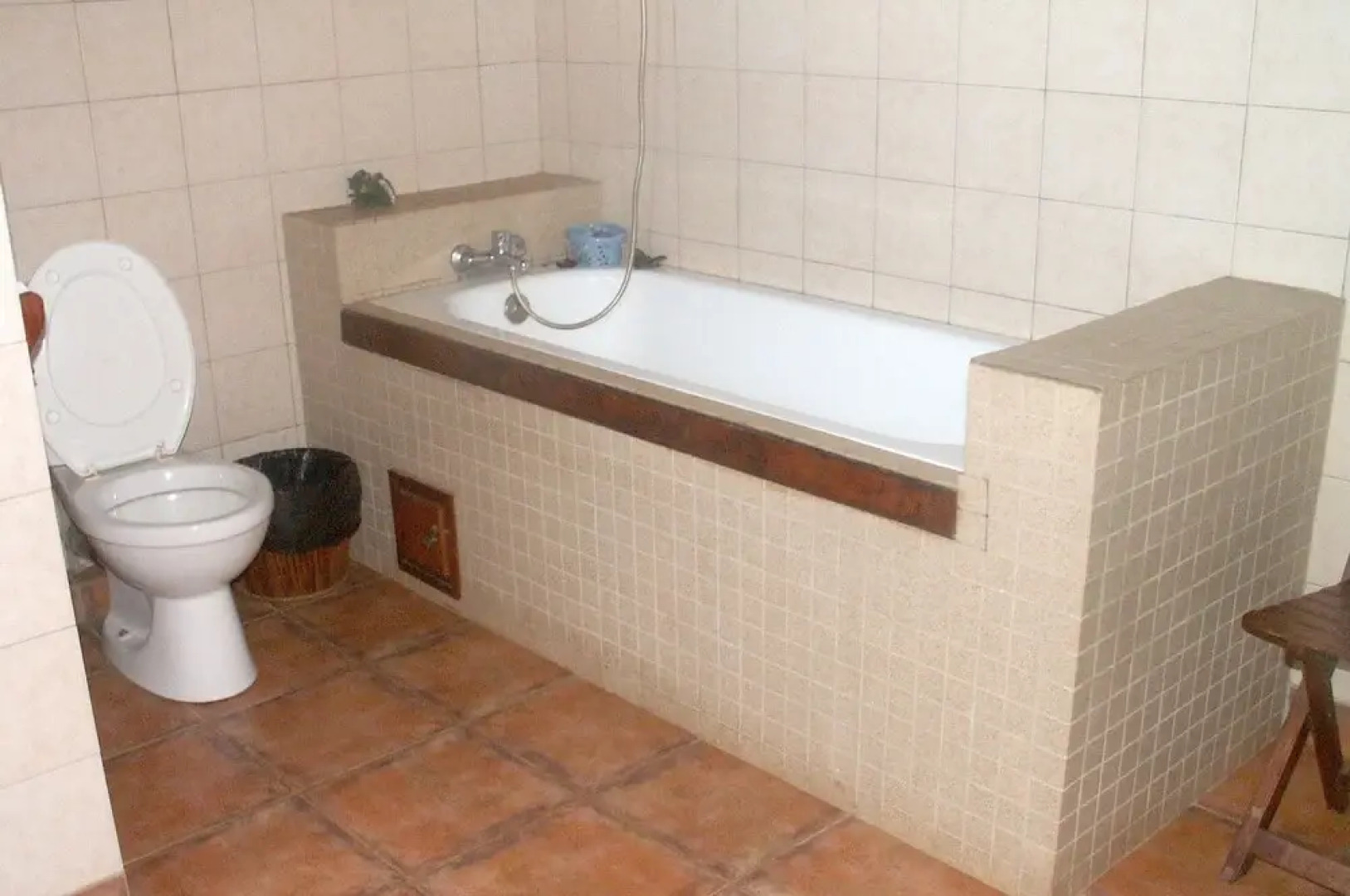 House With 4 Bedrooms in Toamasina, With Terrace - 200 m From the Beac