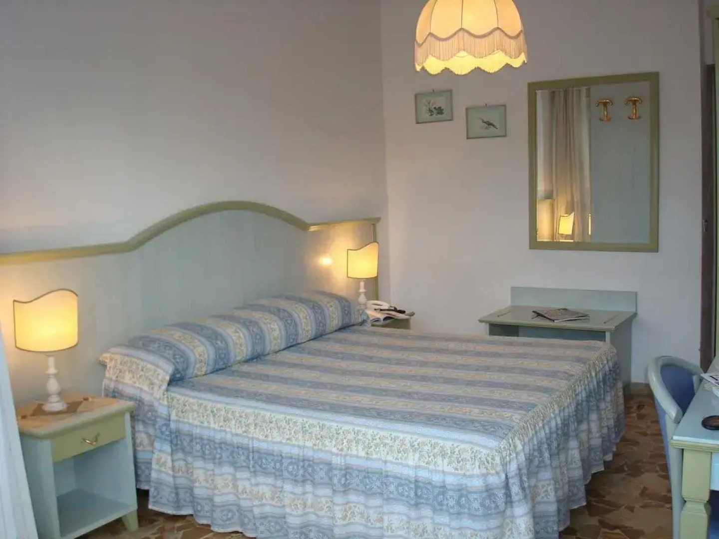 Hotel Villa Rona