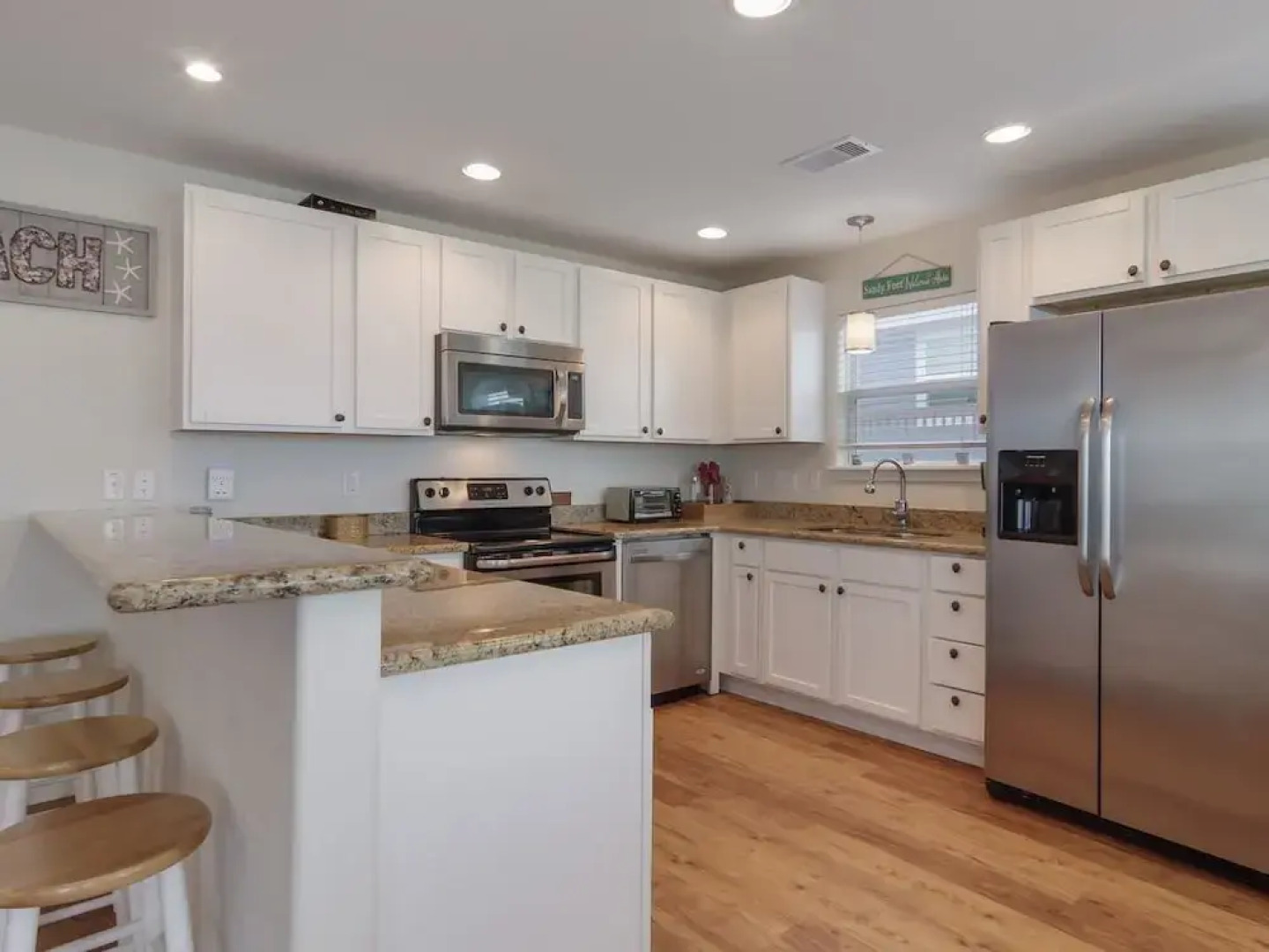 3D Beach 4 Bedrooms 3 Bathrooms Home