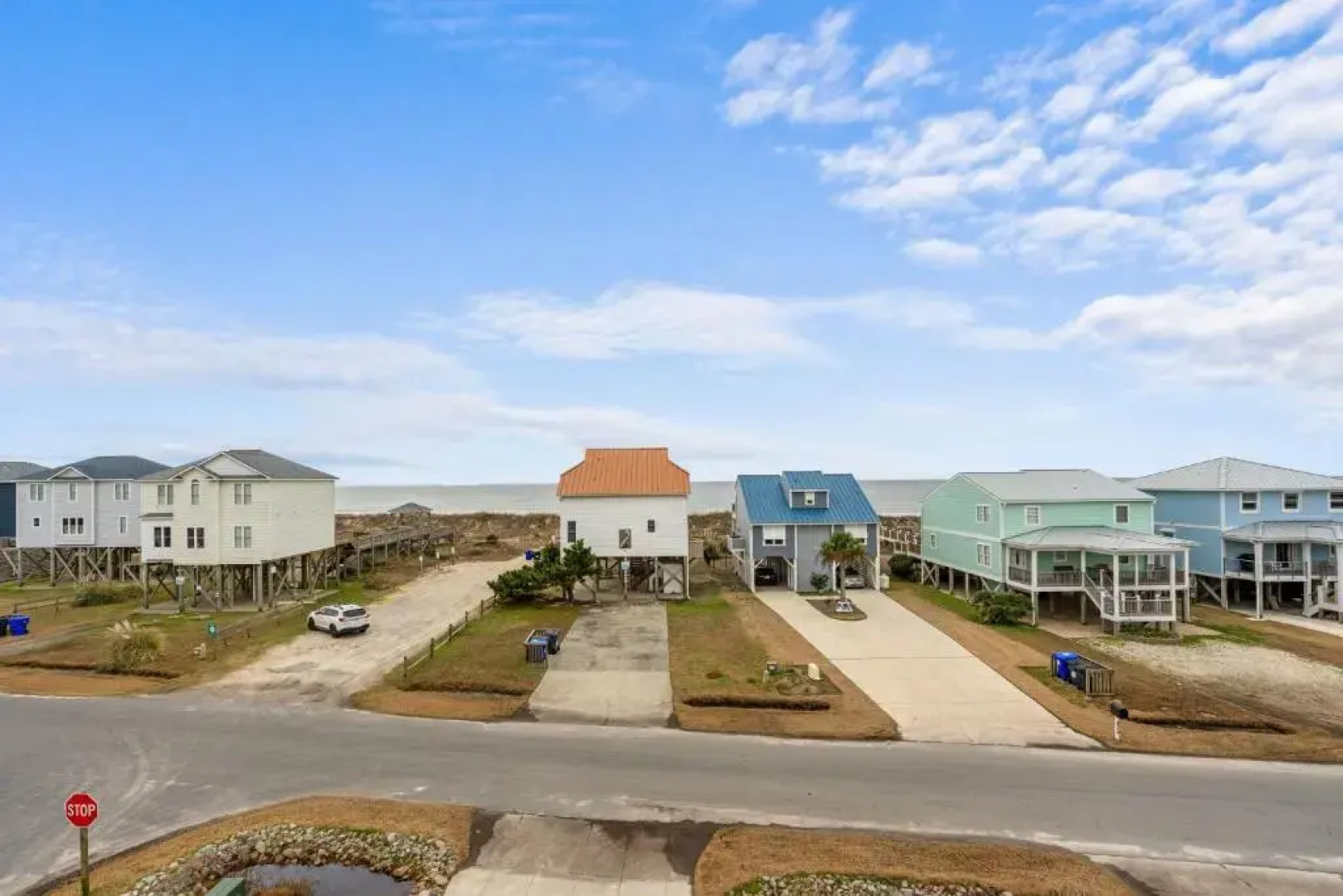 Alpha Breeze by Oak Island Accommodations