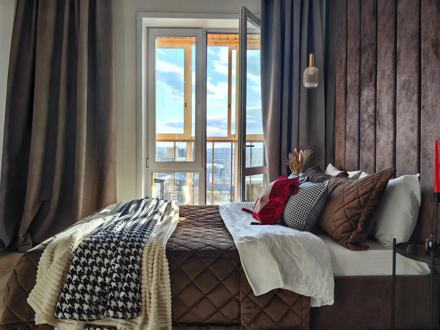 Апартаменты на улице Байкальская 208