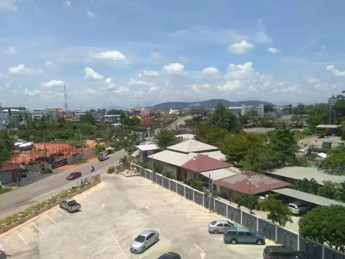 Orchid Riverview Hotel