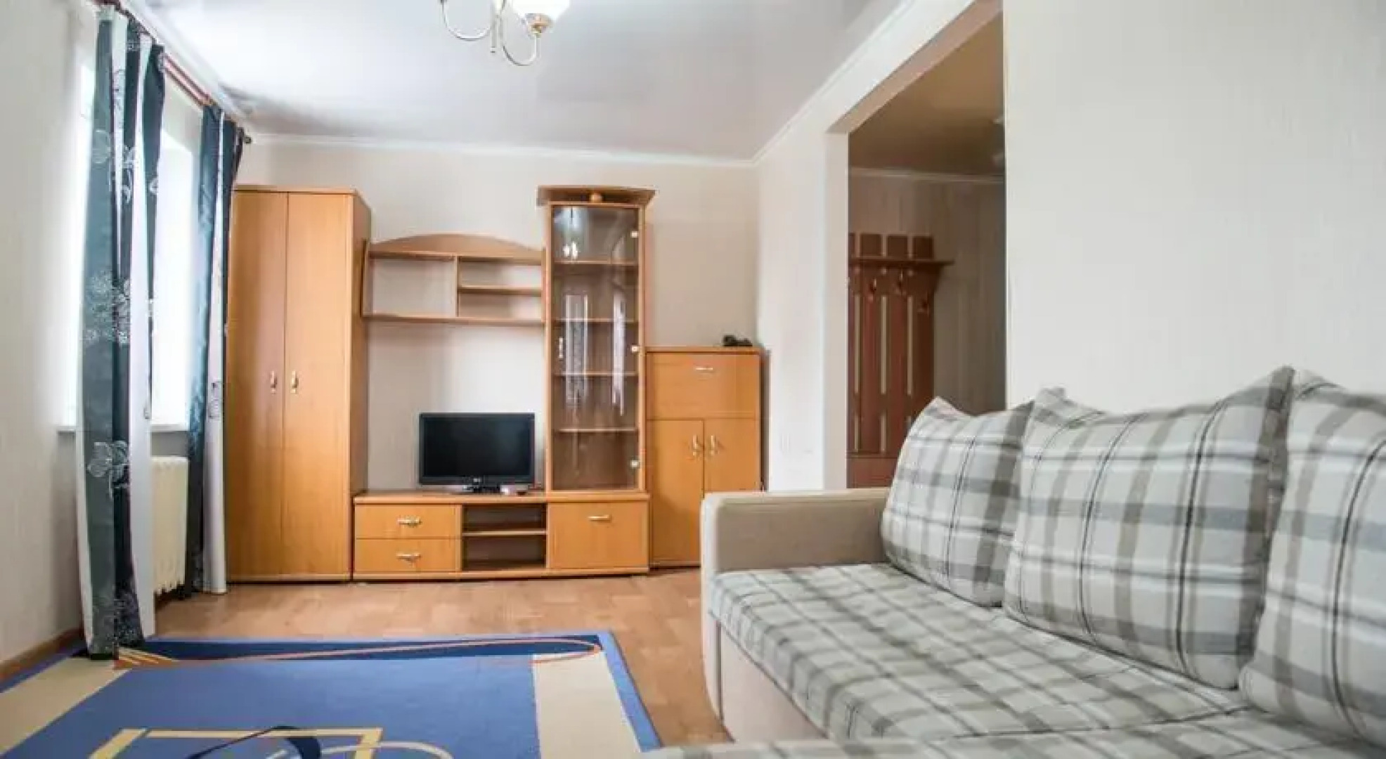 Richhouse on Gogolya 33-1