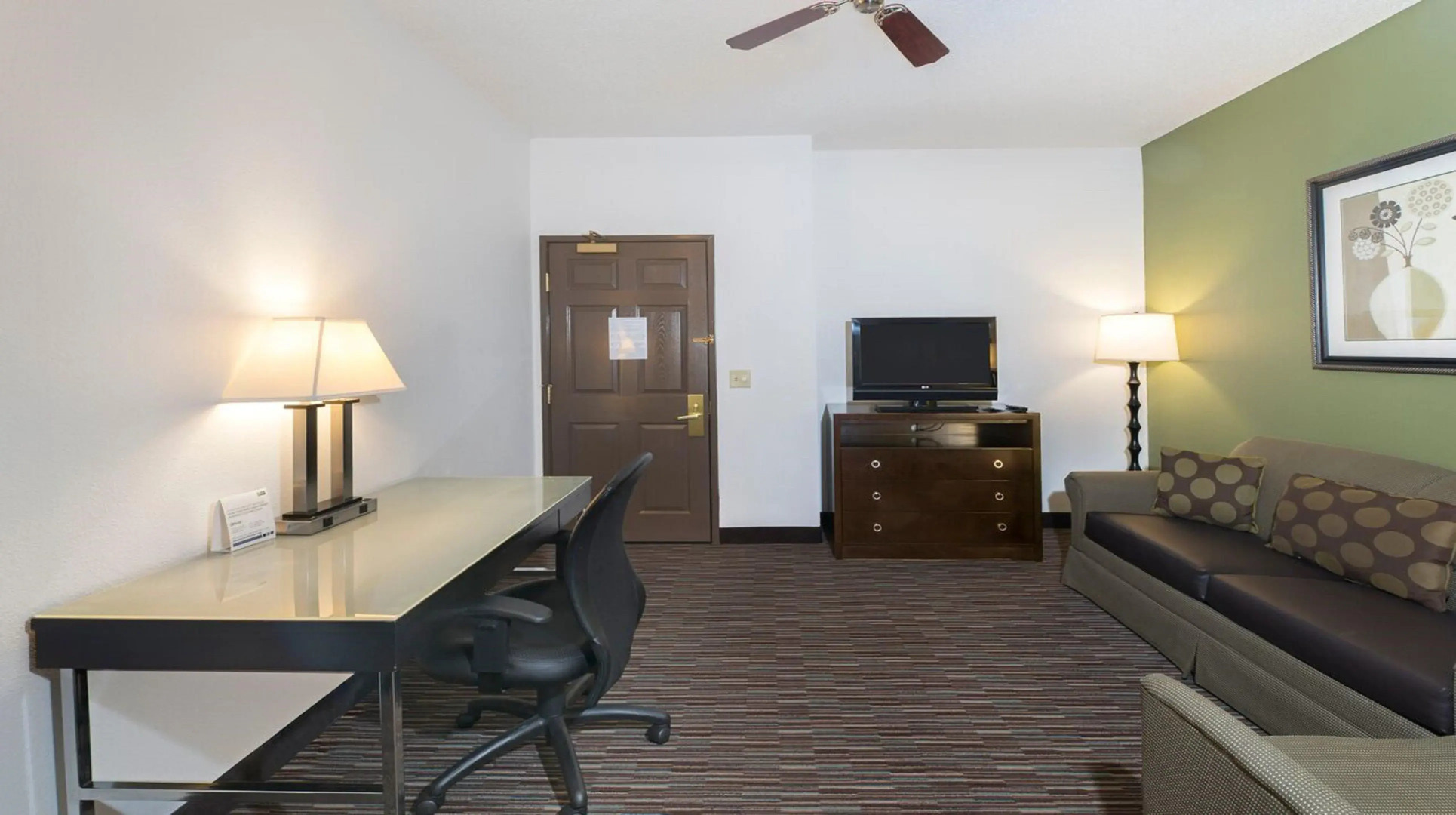 Holiday Inn Express & Suites Chicago-Deerfield/Lincolnshire by IHG