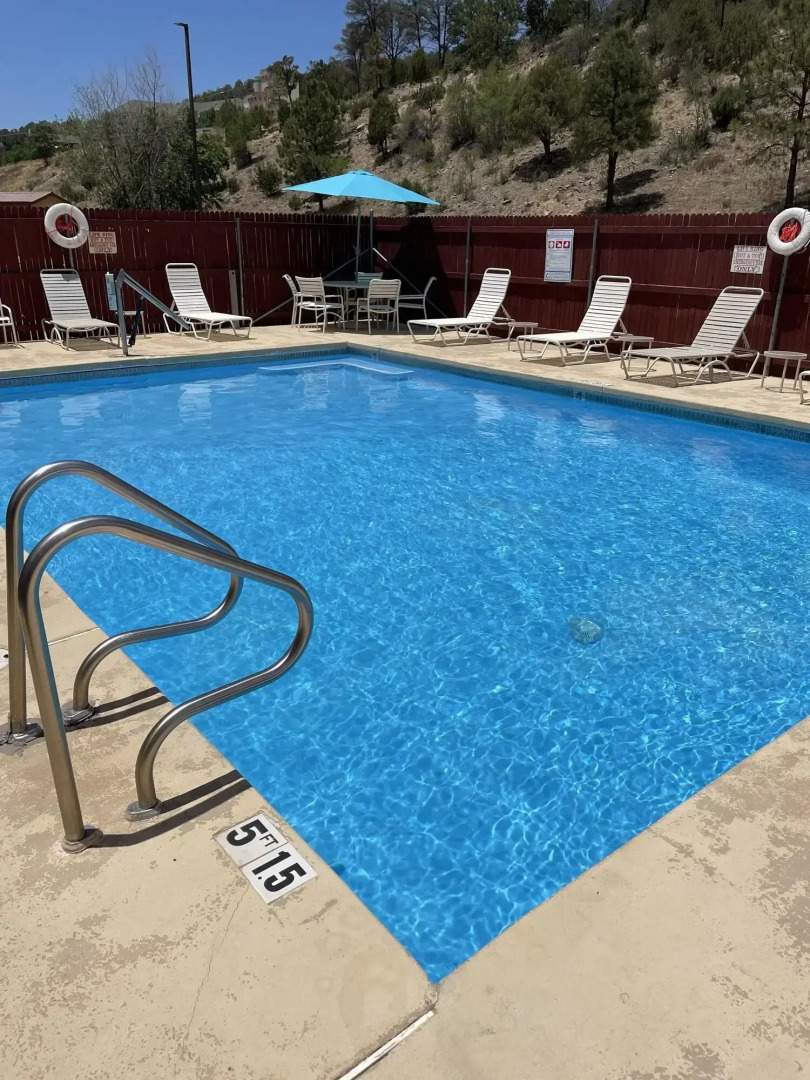 Ruidoso Mountain Inn