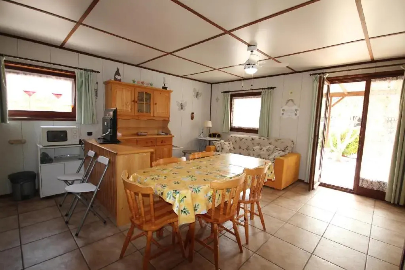 Domaine de vacances à 600m de la plage villa climatisée WIFI 3 chambres 7 couchages animations et piscines en supplément - LRTAMW29