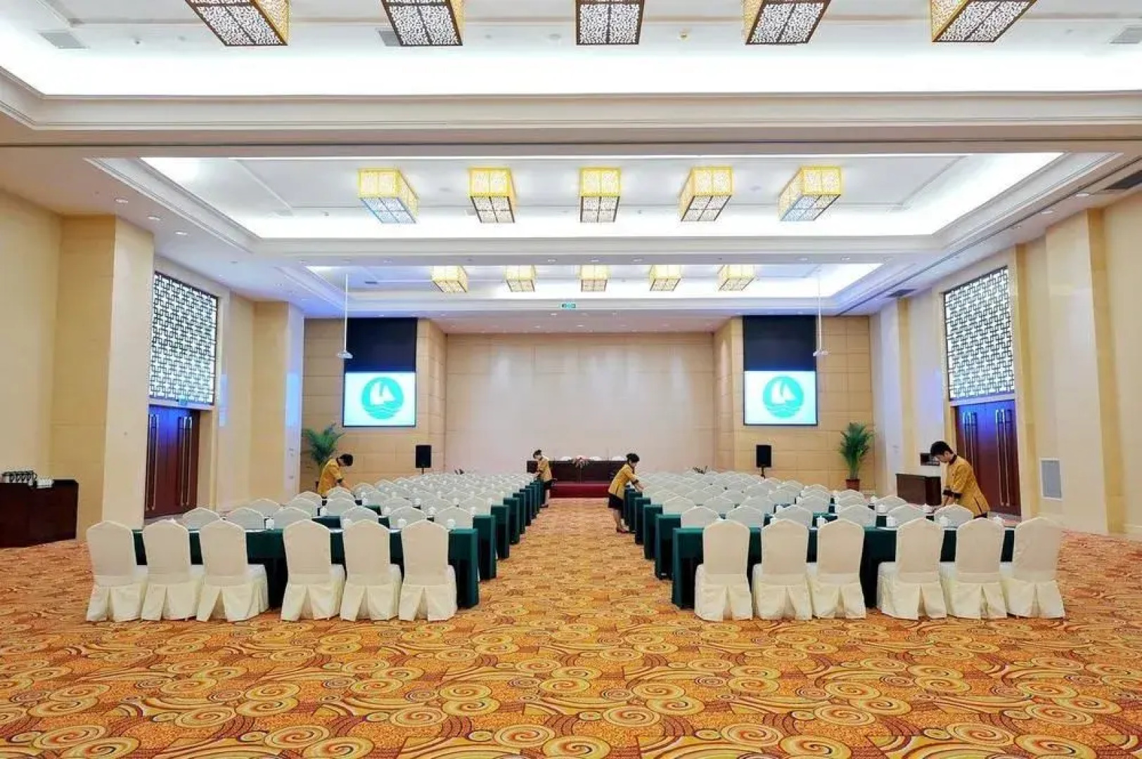 Hangzhou Haiwaihai Nachuan Hotel