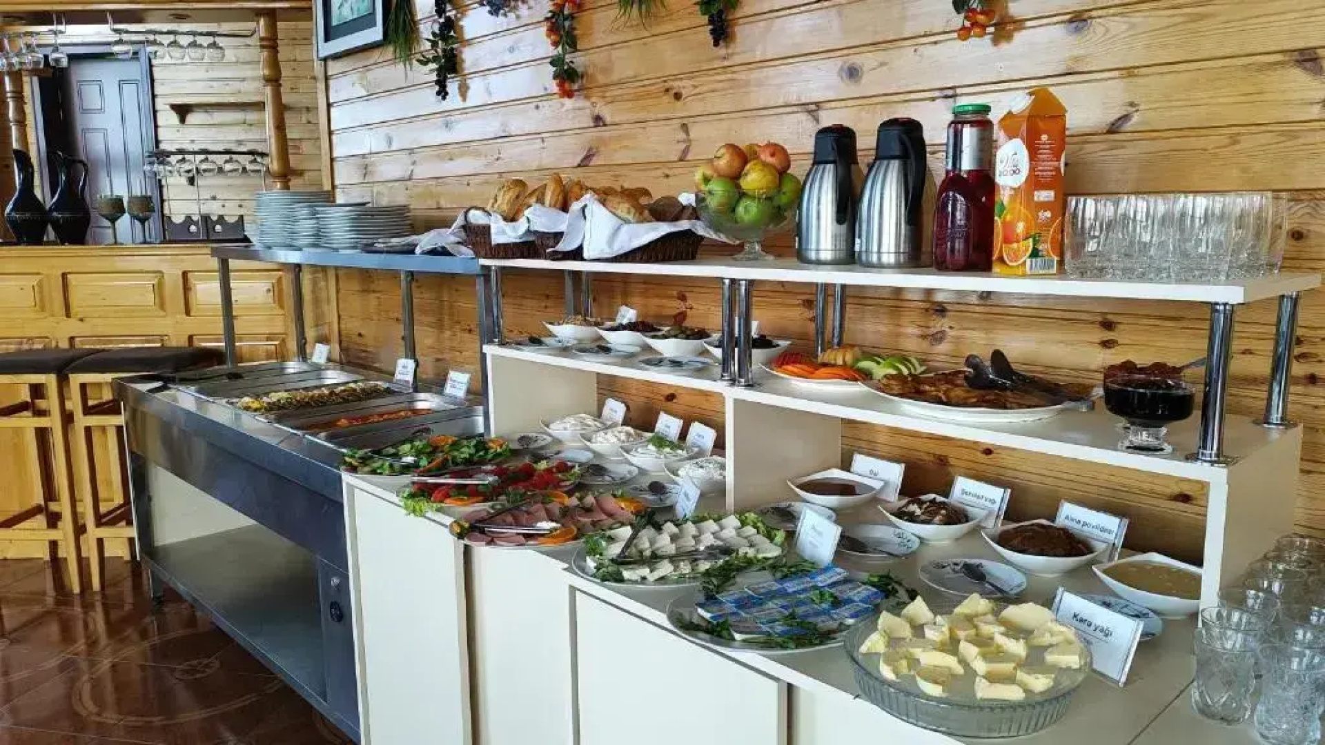 Kungut Hotel & Resort