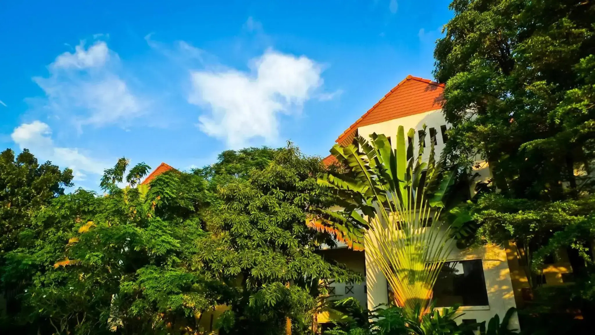 River Resort & Spa