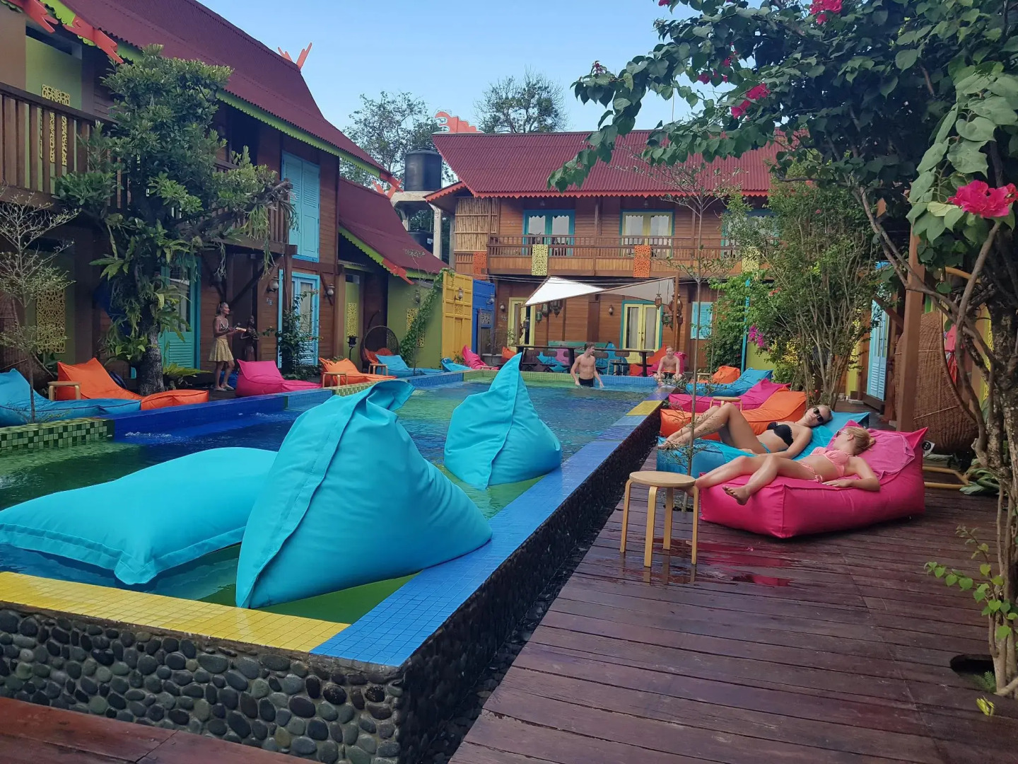 Bleu Verde i am colors