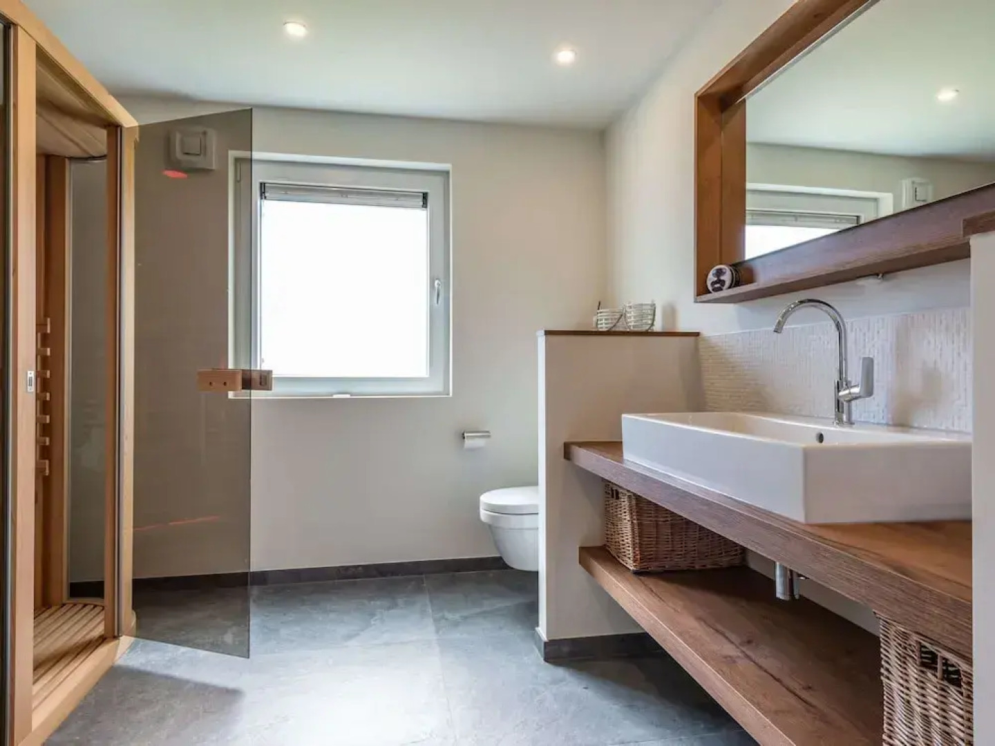 Lovely Holiday Home in a Quiet Location