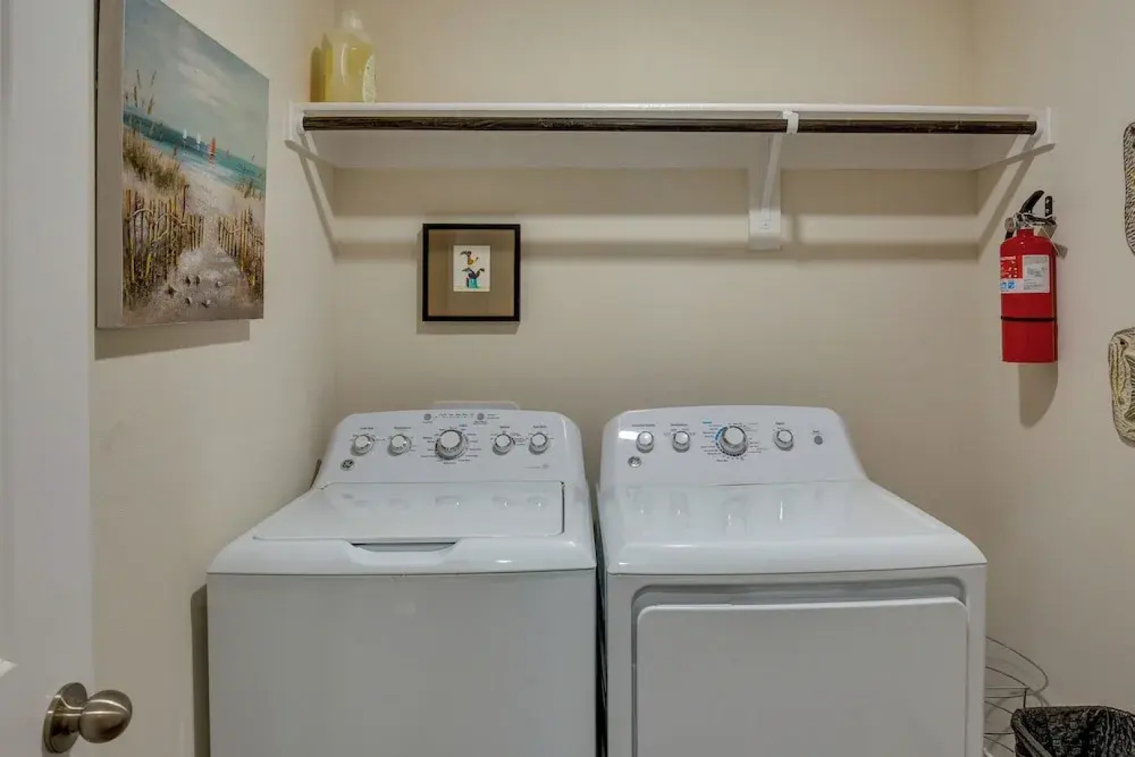 Game Room + Walk to Beach: Gun Barrel City Gem!