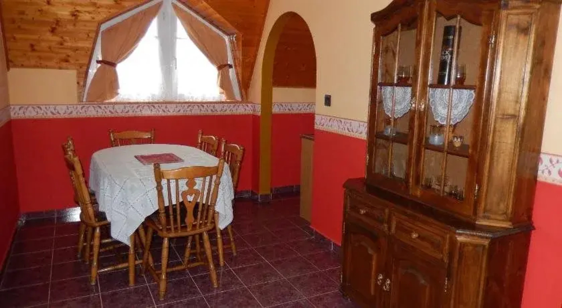 Henrietta Apartmanház