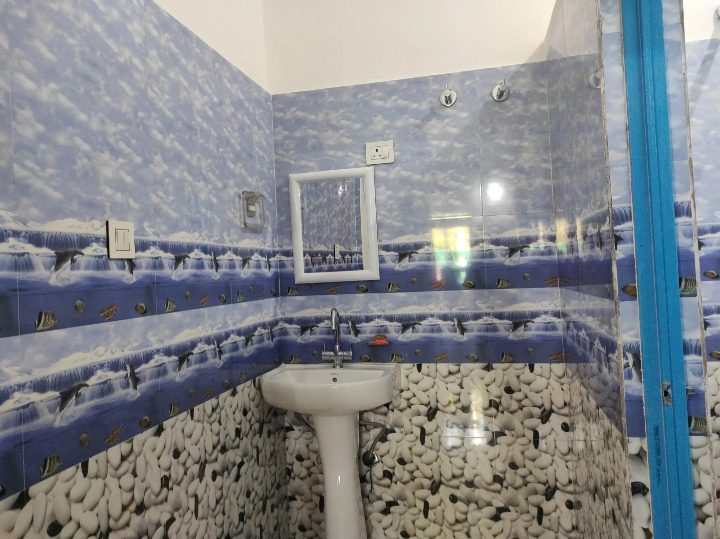 Homocation River Rock Tourist Lodge