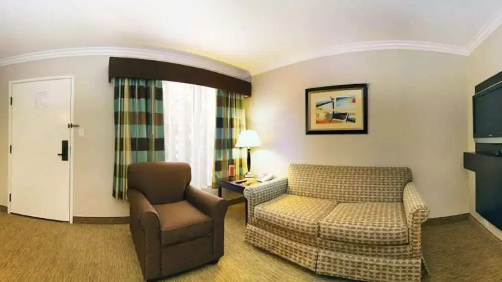 Radisson Suites Covina