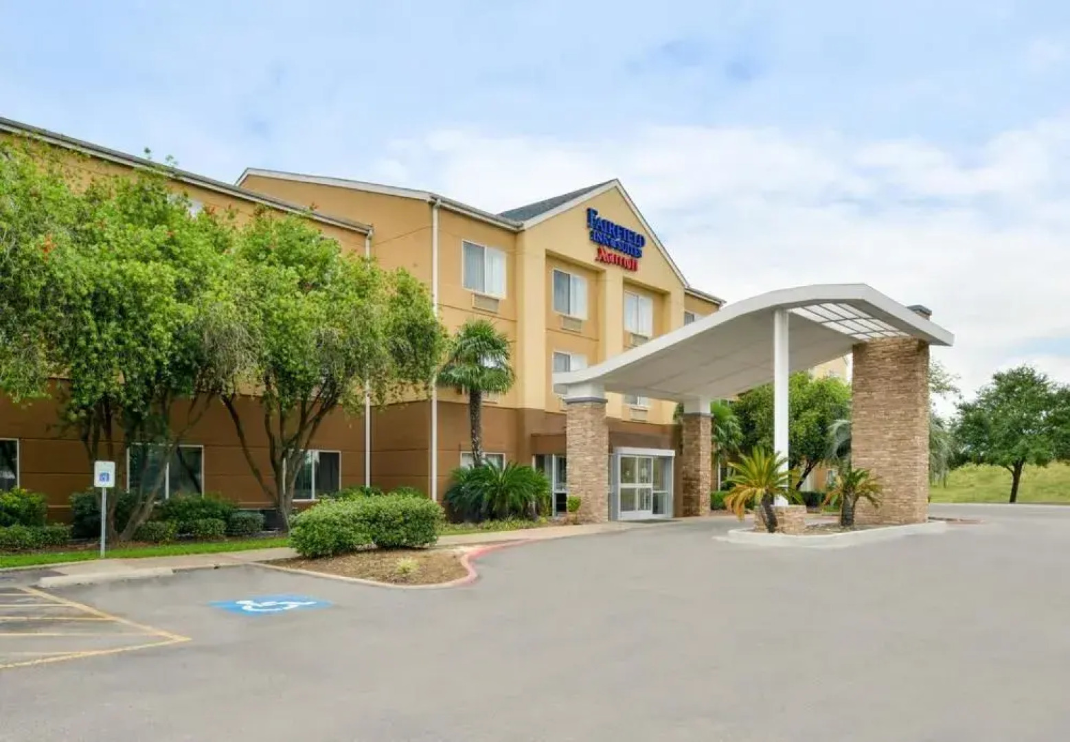Fairfield Inn & Suites Beaumont