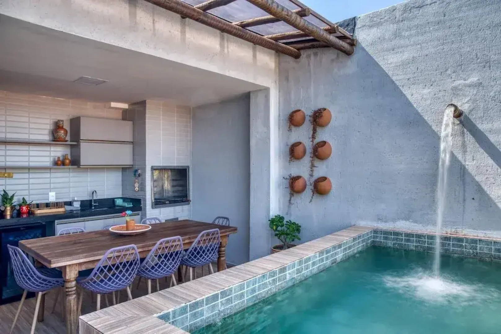 Linda Casa a 5 Minutos da Praia do Marceneiro