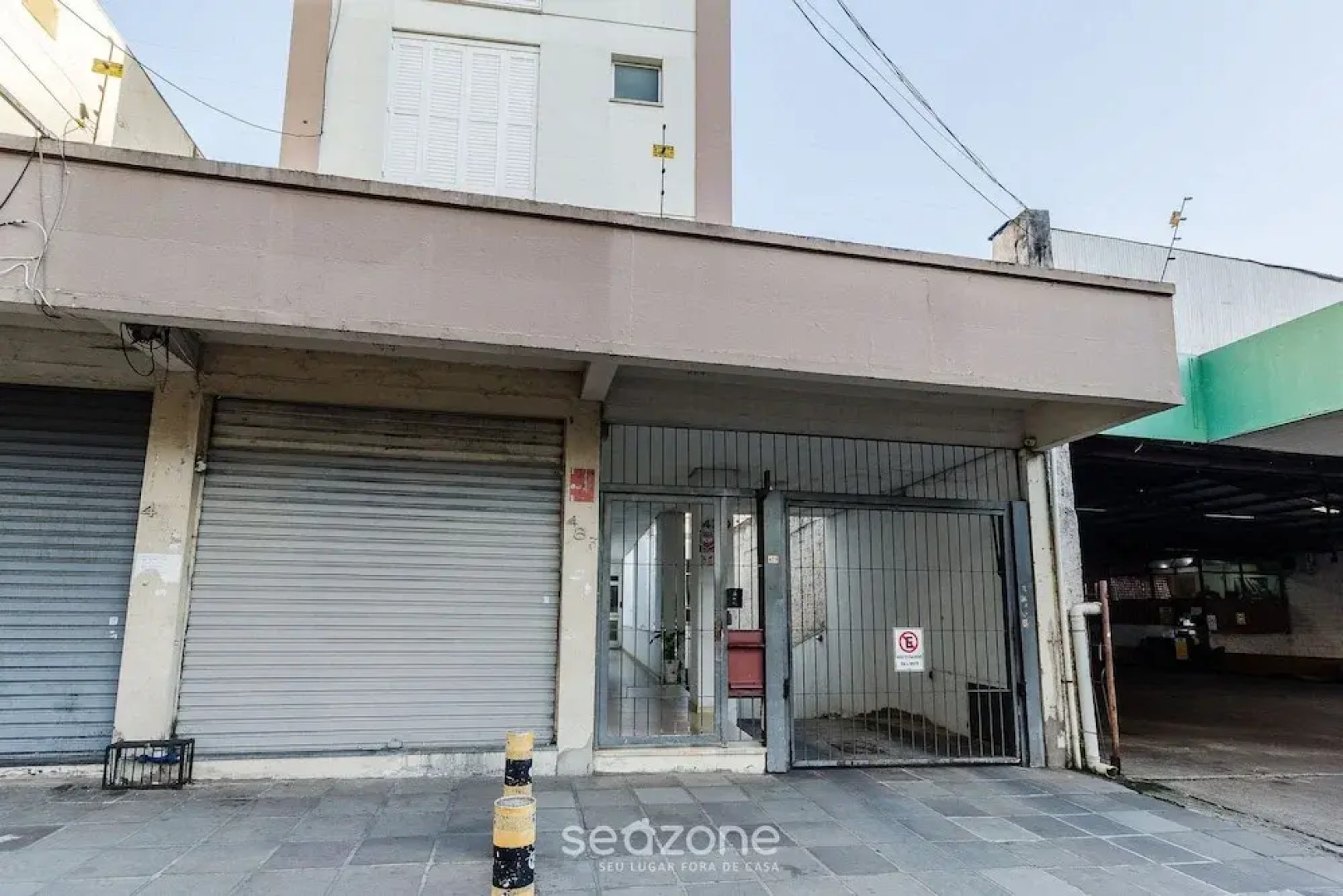 Comfortable and Well-located Studio in POA Cei0304