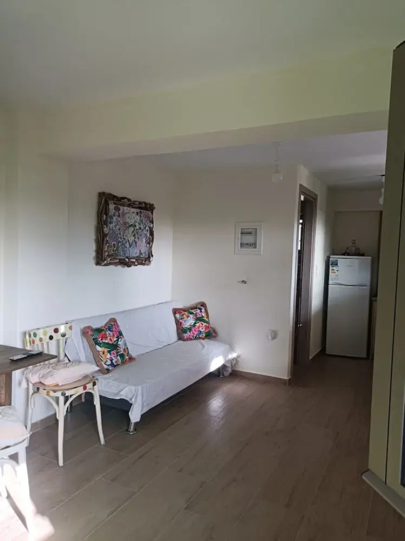 Captivating 1-bed Apartment in Lefkada