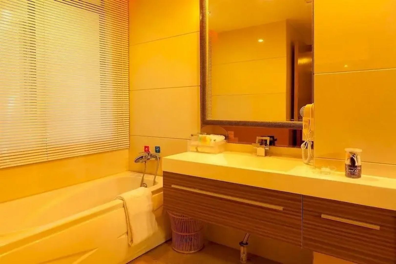 Ji Hotel Shenzhen North Railway Station