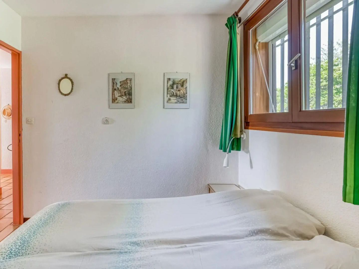 Delightful villa in Prades-sur-Vernazobre with Private Pool