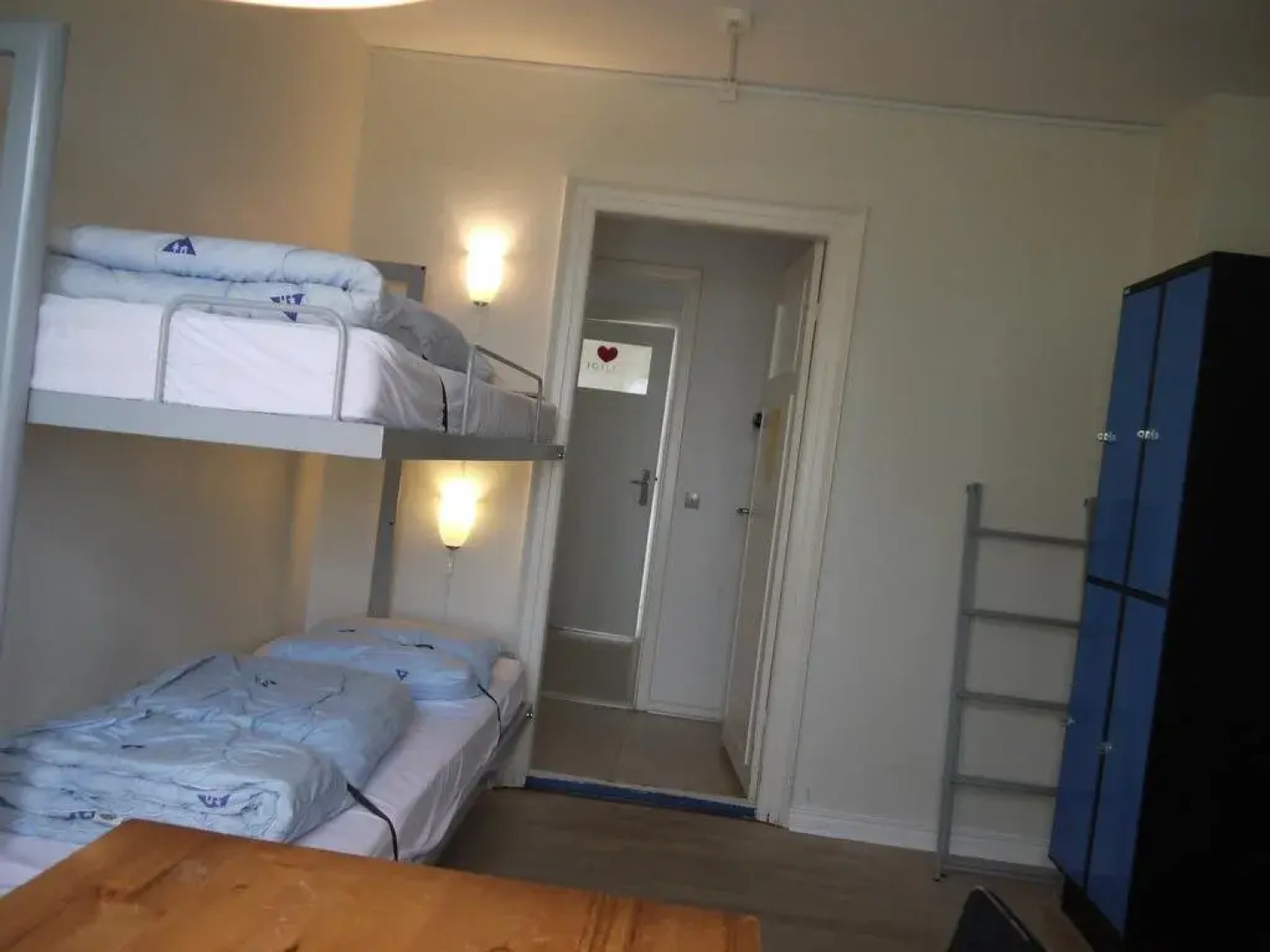 Femmasteren Hotel & Hostel