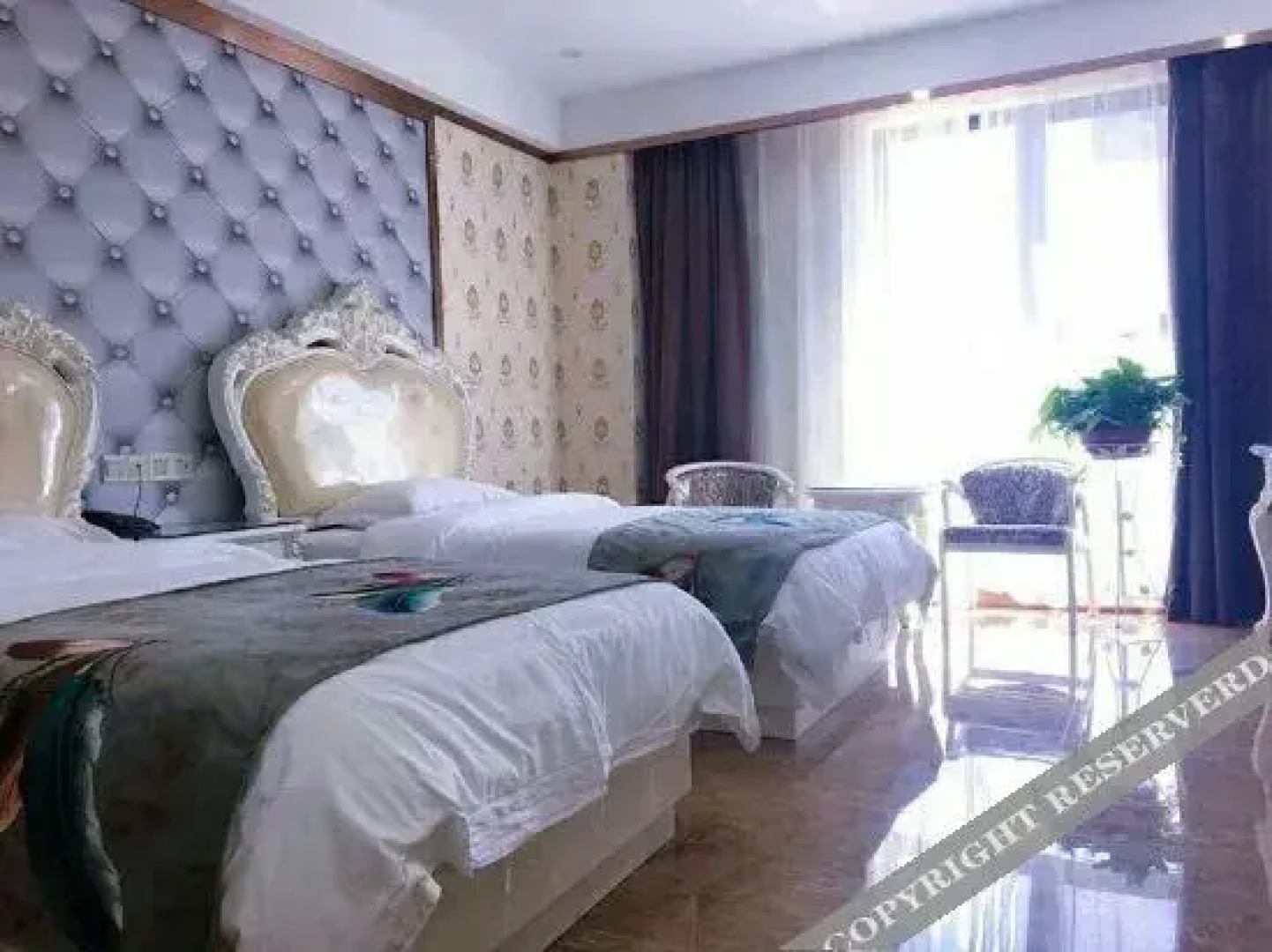 Taihe Golden Season Hotel