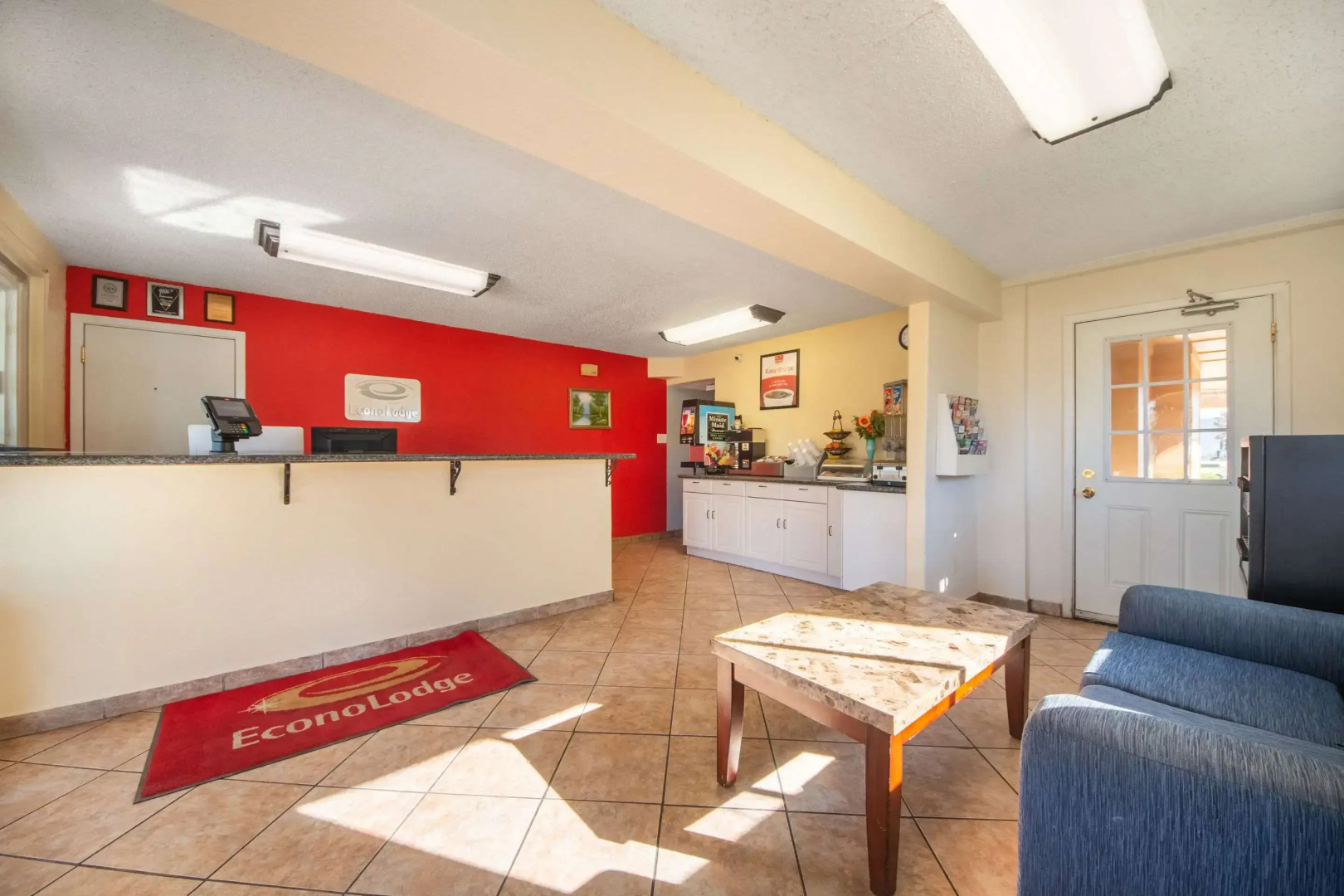 Econo Lodge San Marcos University Area