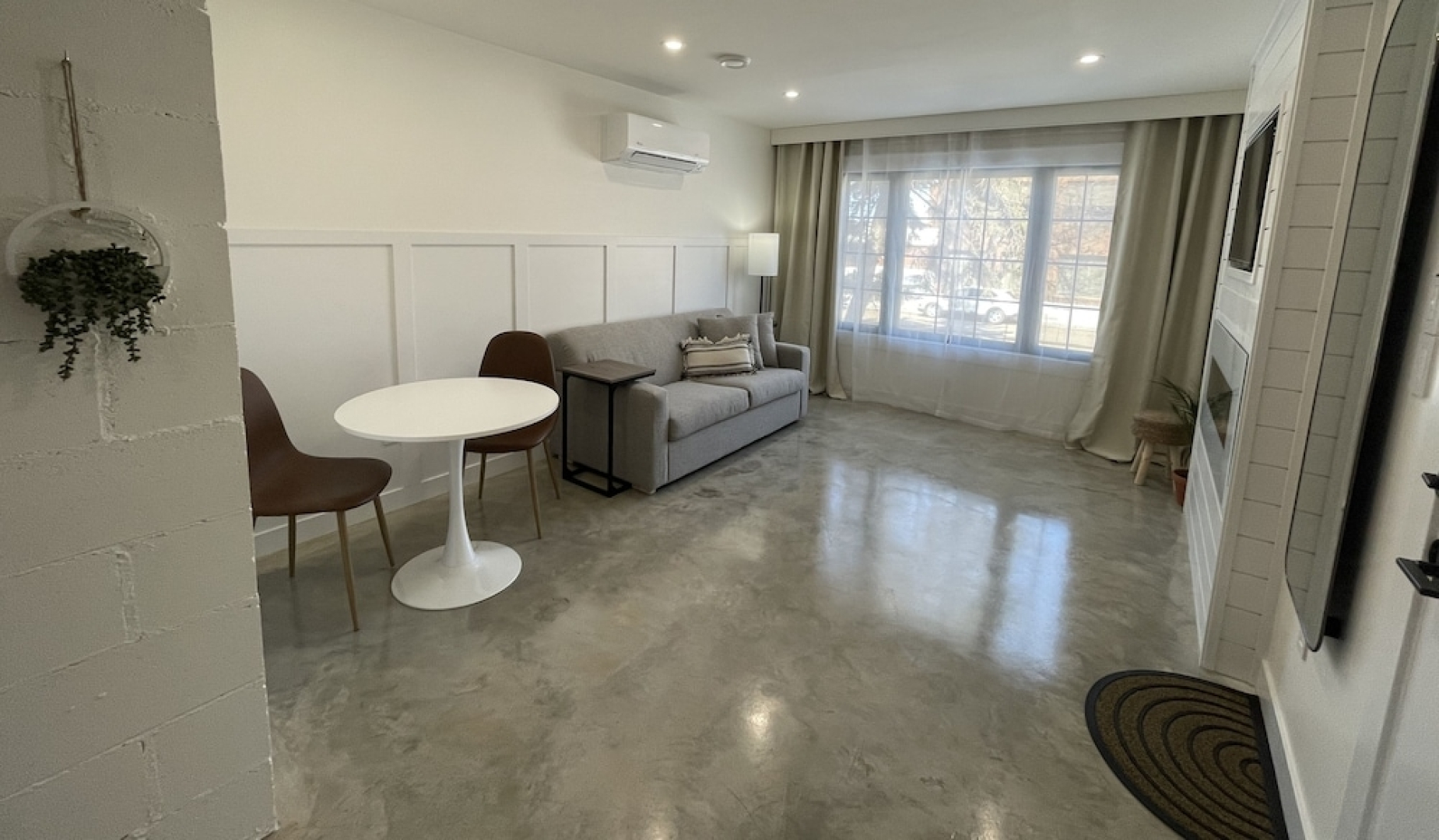 Suite II at The IV HAUS