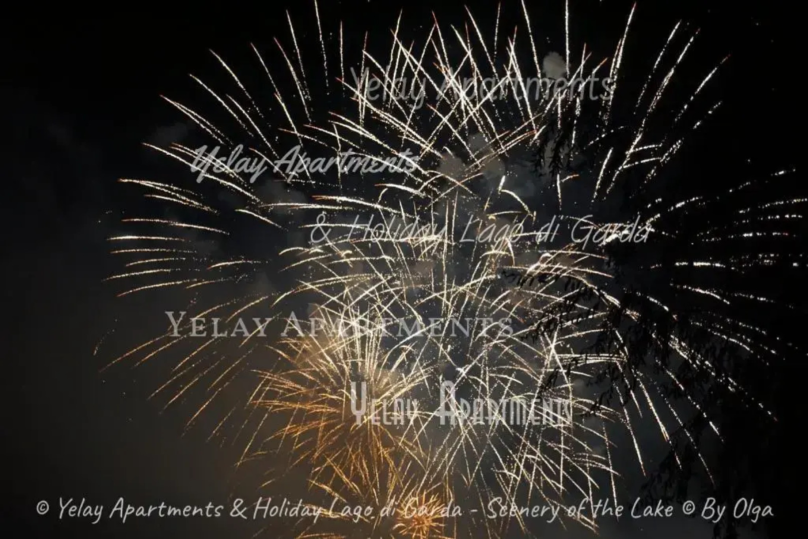 Yelay Apartments & Holiday Lago di Garda