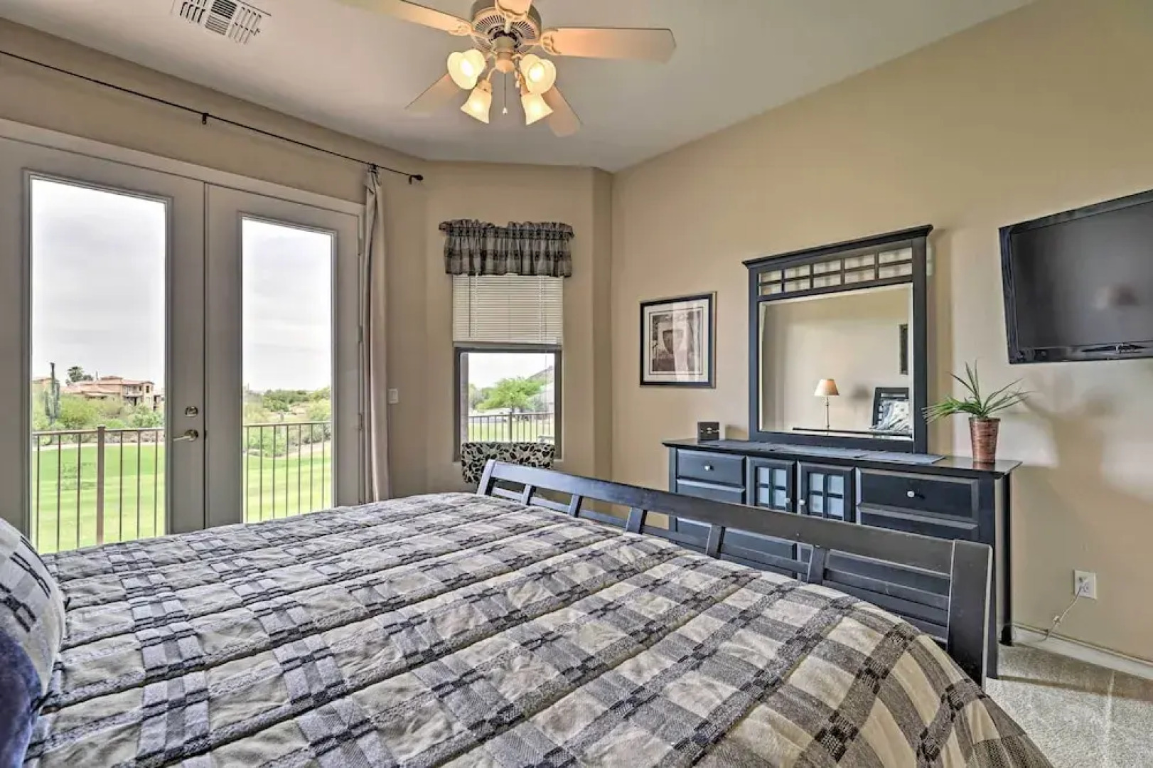 Golf Course View & Pool Access: Gold Canyon Gem