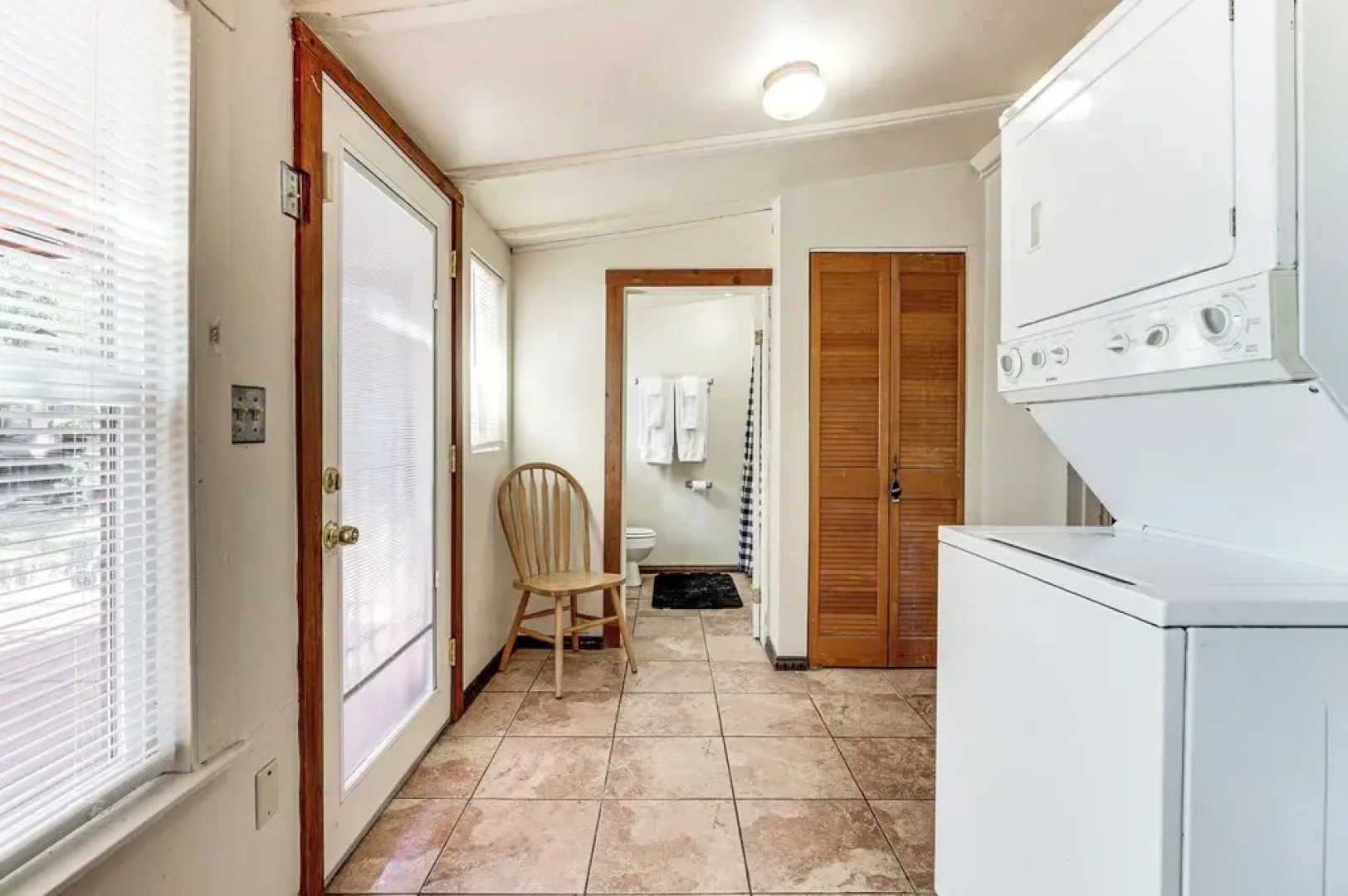 Watefront Getaway w/ Mtn Views & Dock in Clearlake