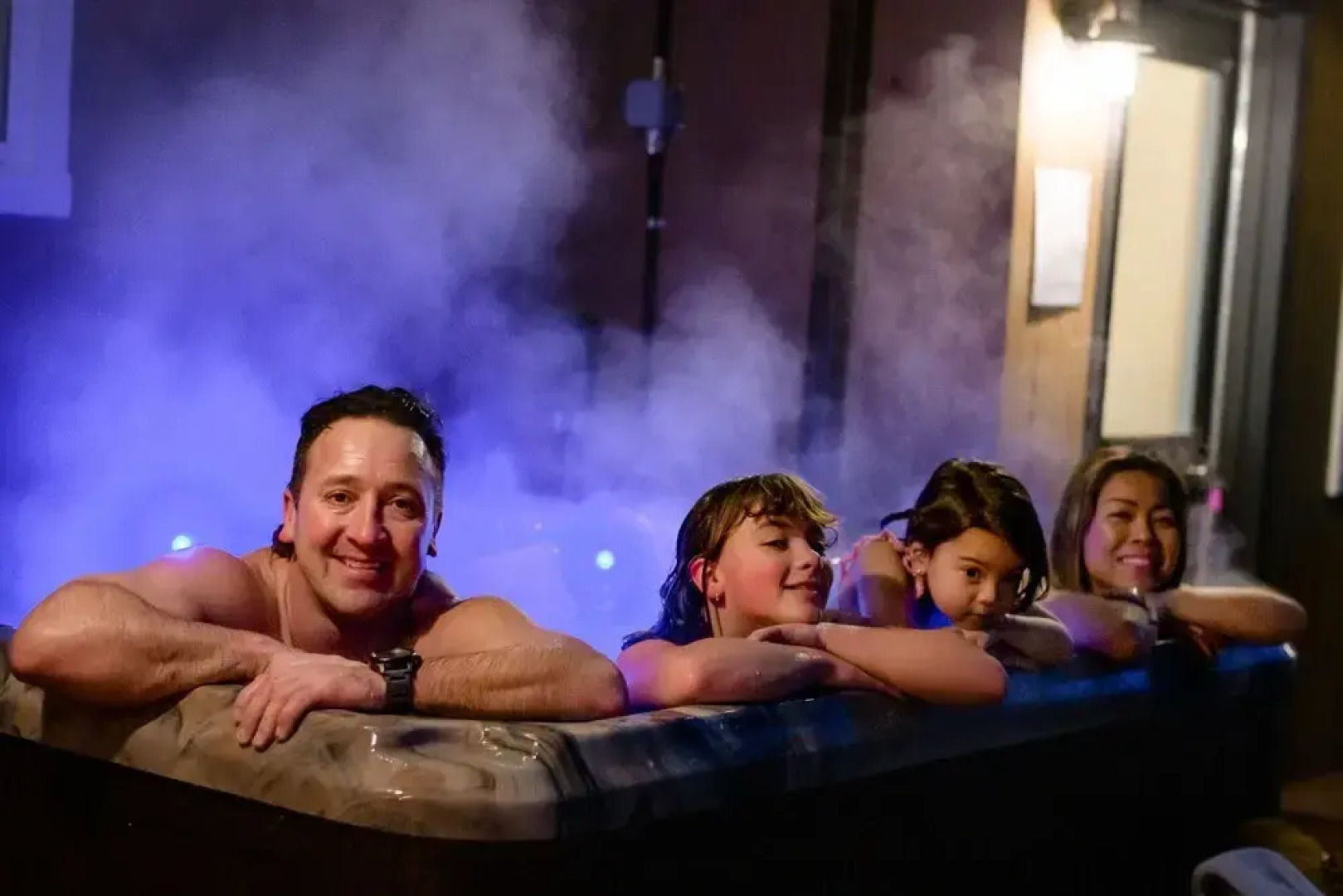 Barefoot Villas Cabin 2 Moose w/ Hot Tub