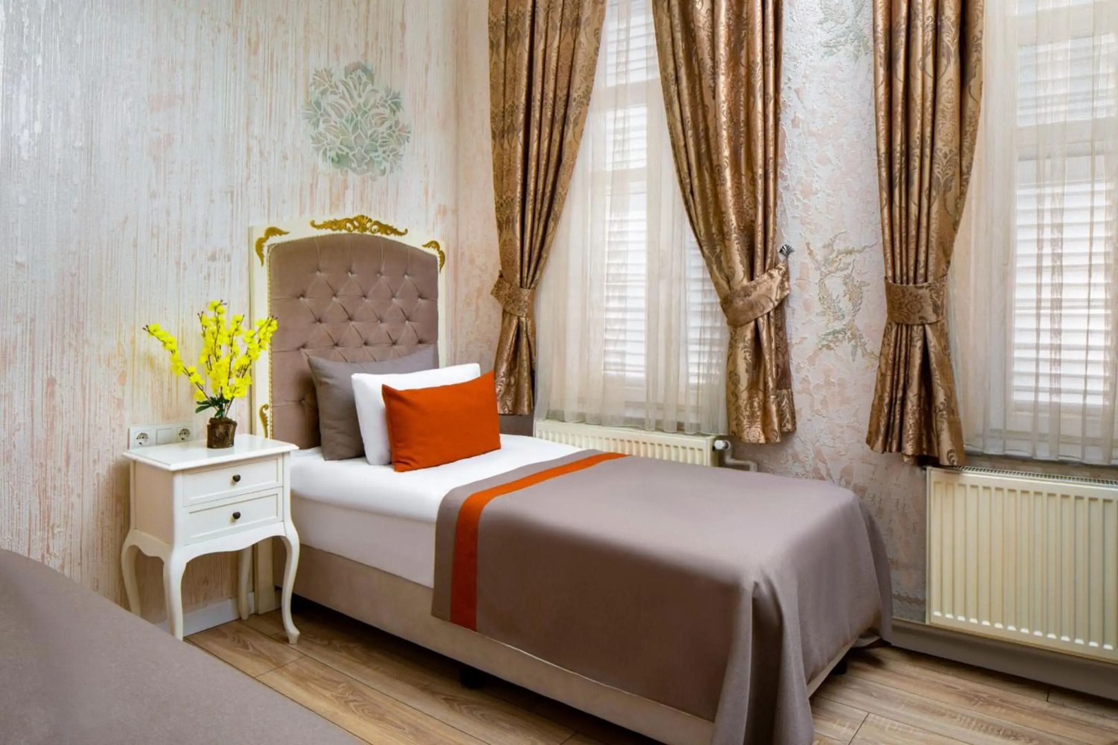 Alhambra Apart Hotel