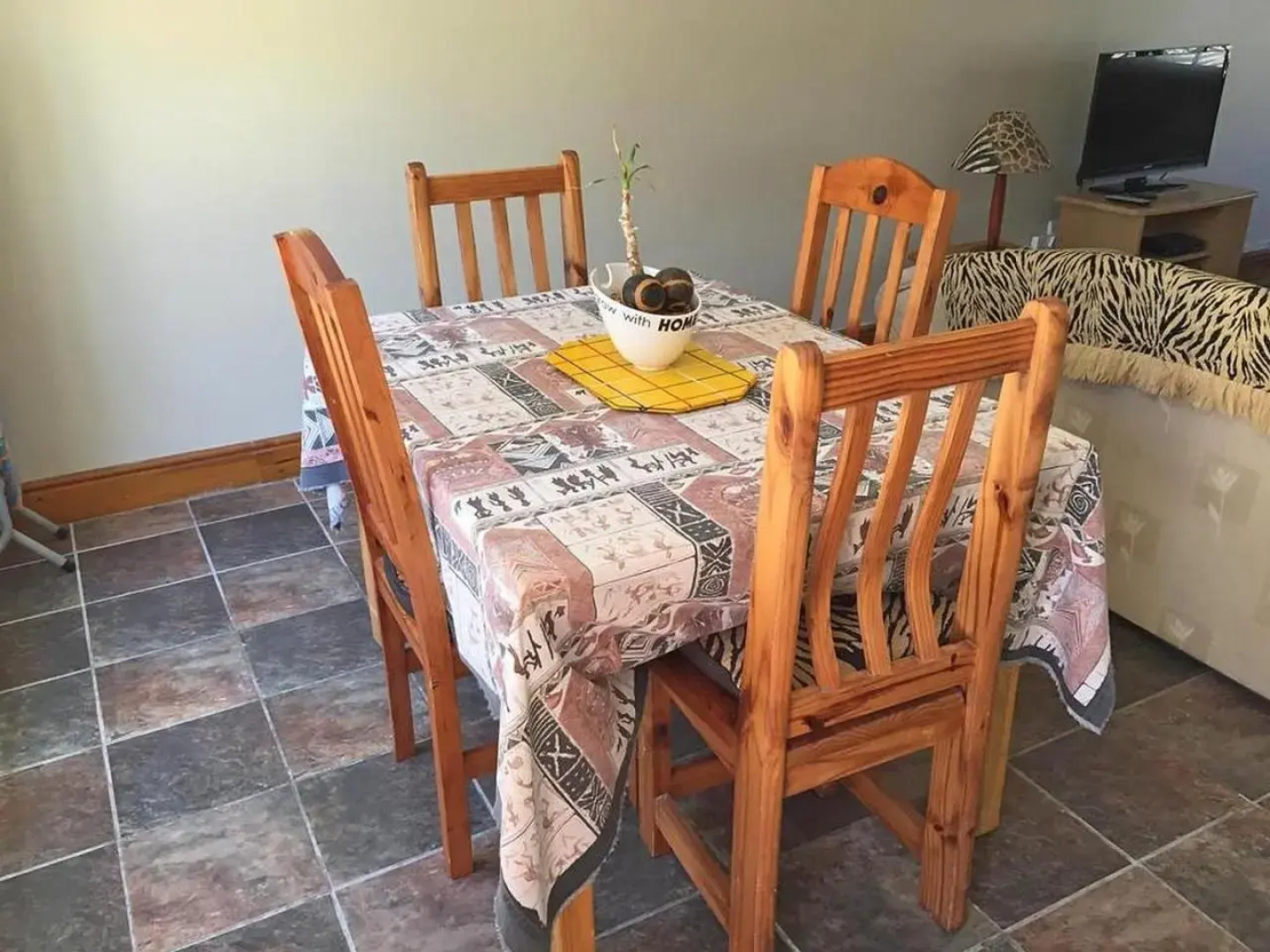 8 on Main (Adults Only)