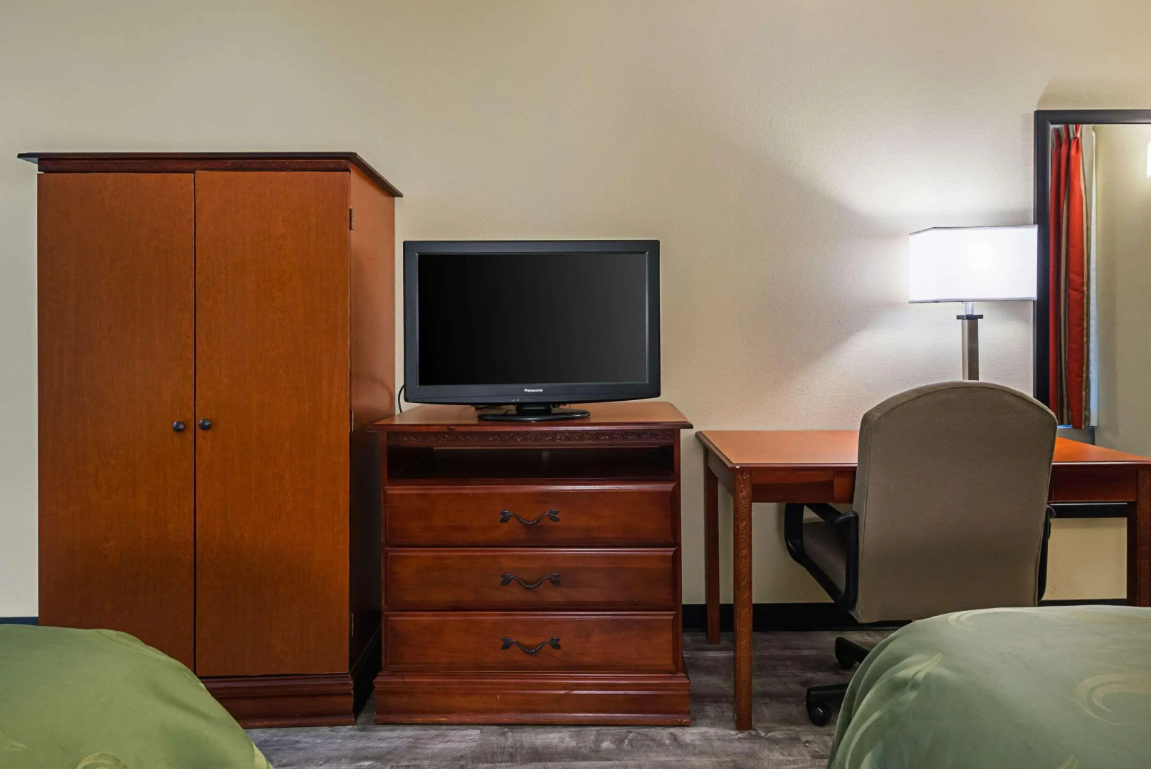 Quality Inn Airport - Southeast