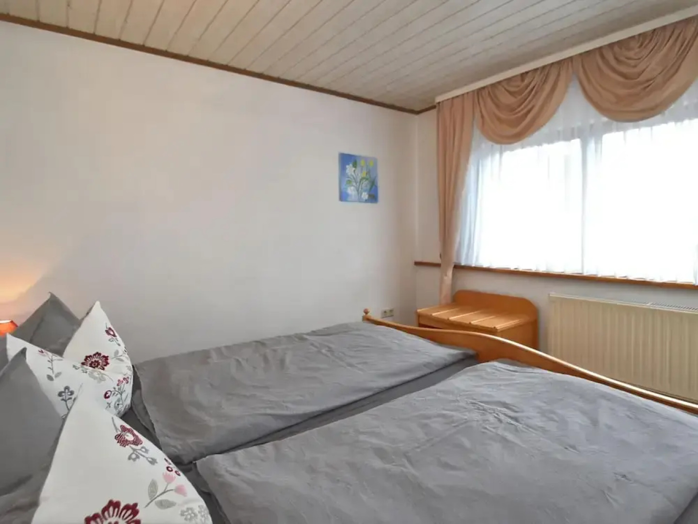 Charming Bungalow in Tabarz Thüringer Wald With Garden