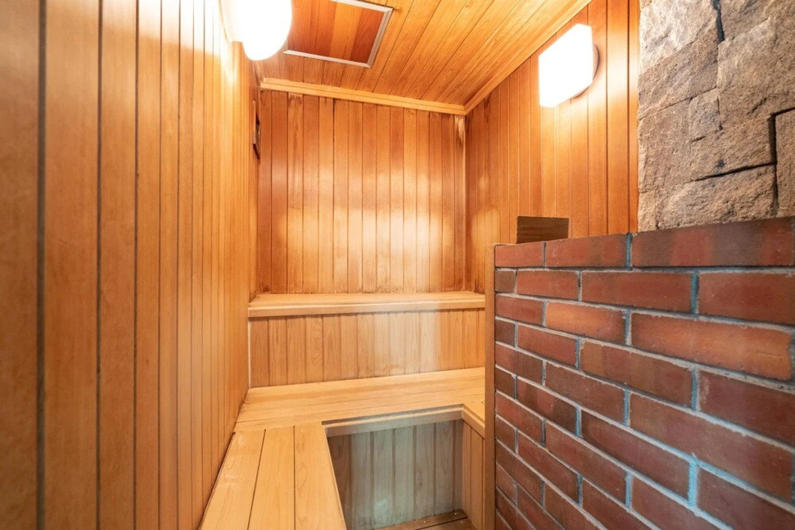 Remote Work at Angel Resort Yuzawa 616