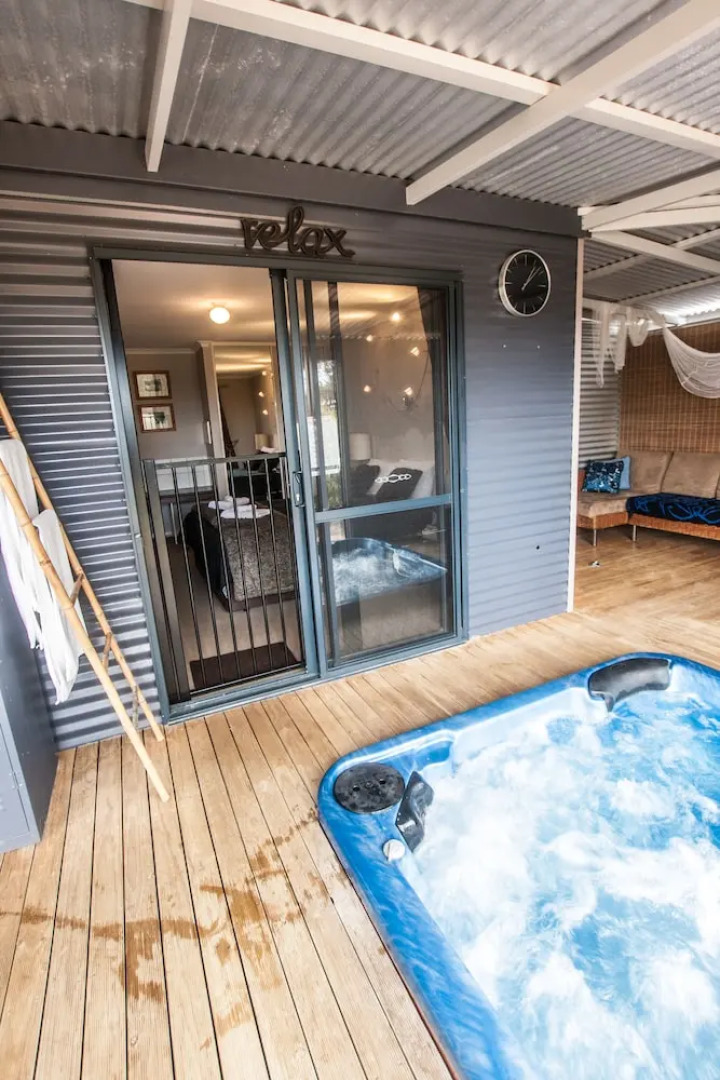 Cloud Nine Spa Chalets