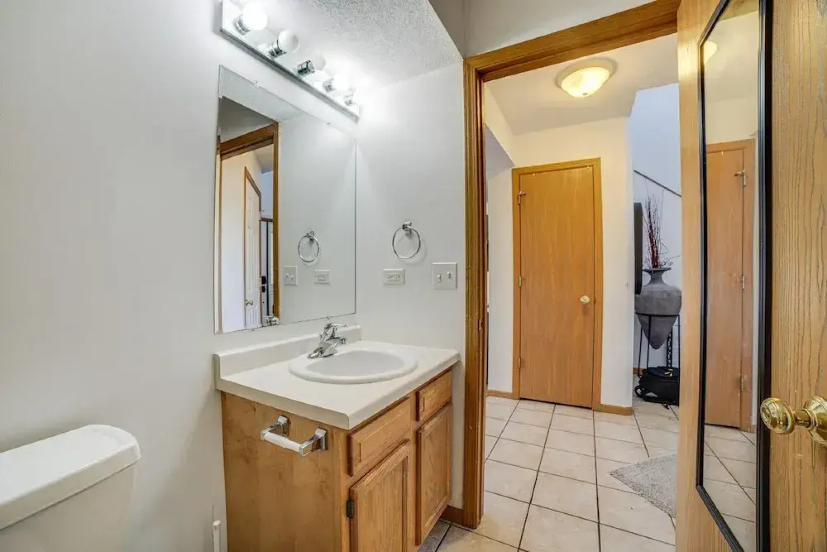 Bourbonnais Townhome ~ 3 Mi to ONU Campus!