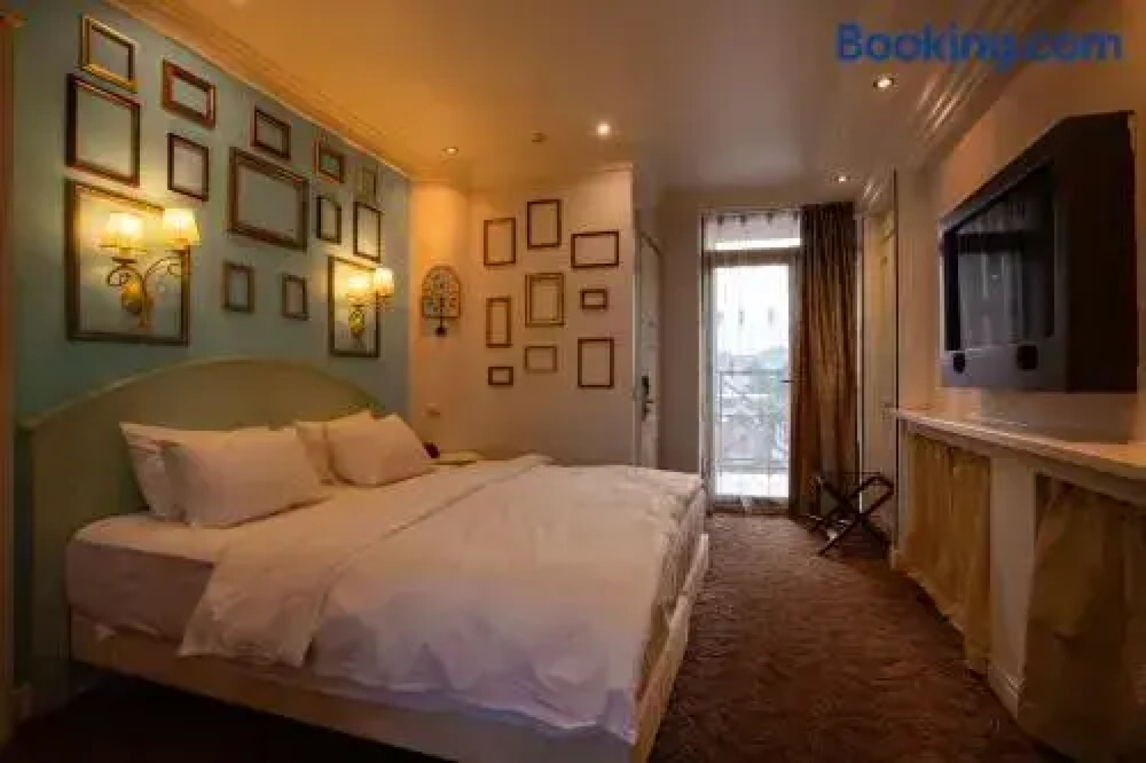 Piazza Boutique Hotel