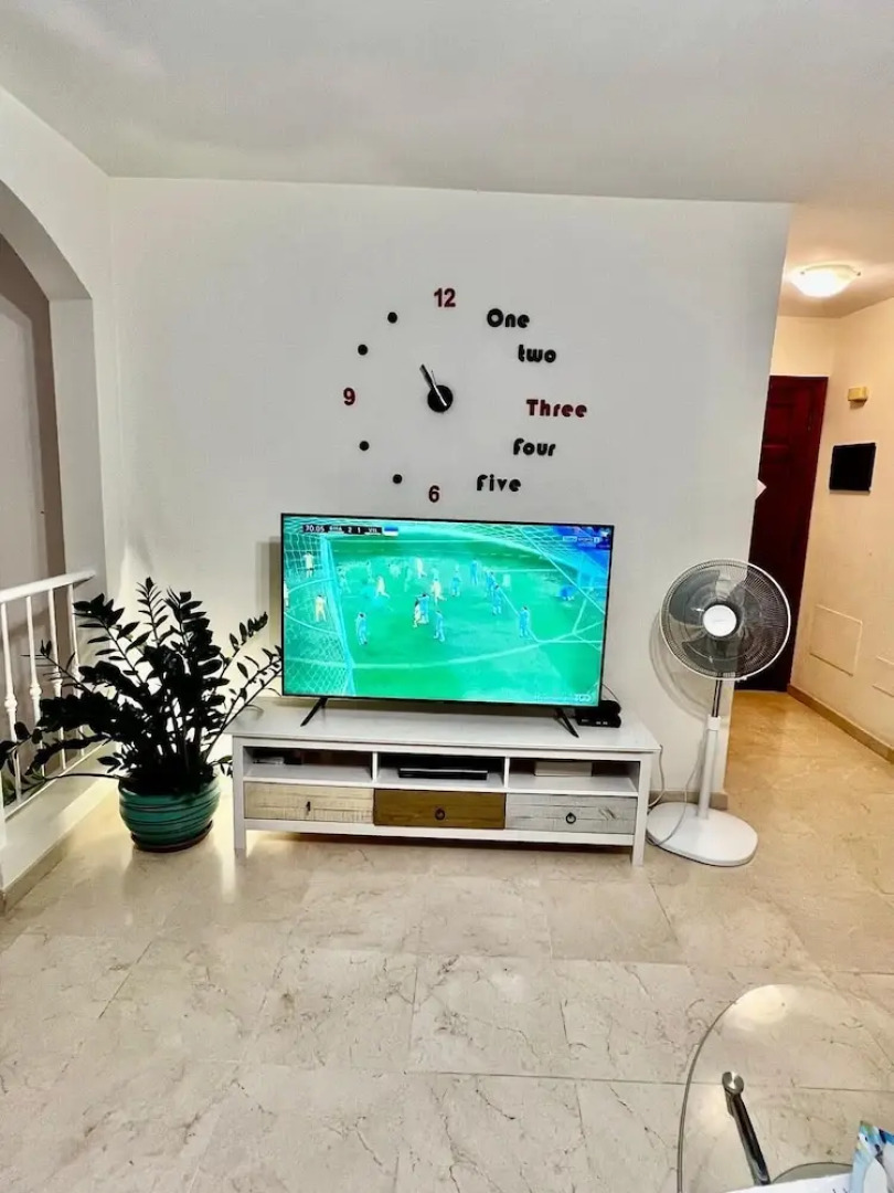 Elegant Palm Mar Apartment