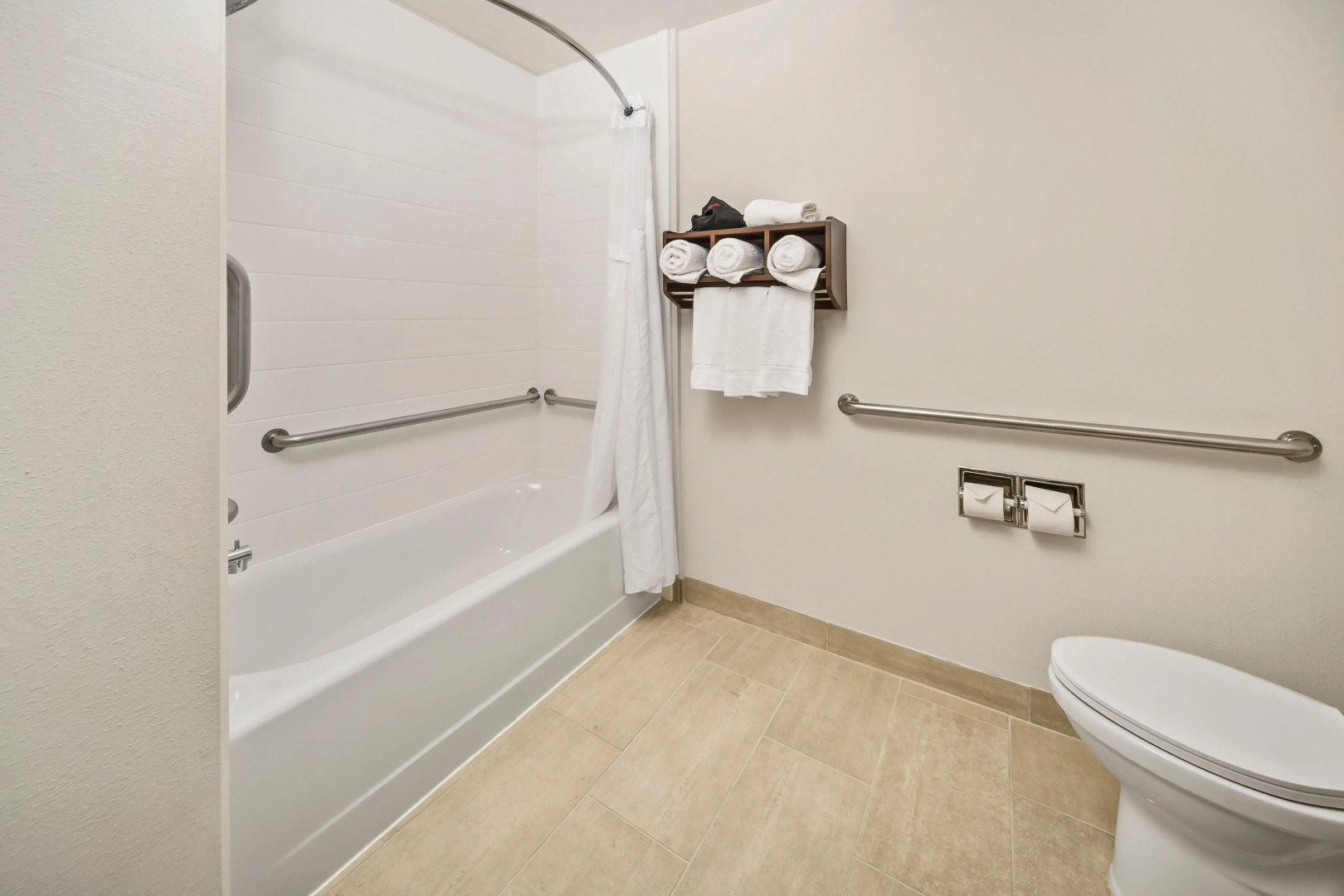 Holiday Inn Express Chicago NW - Vernon Hills by IHG